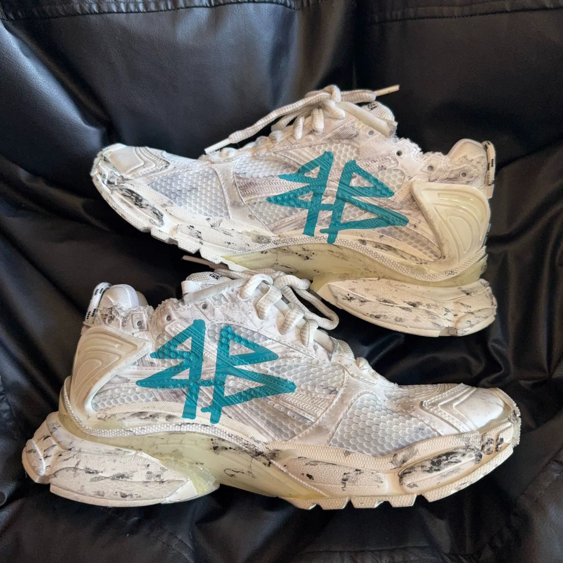 Balenciaga Balenciaga Running White Lowtop Sneakers 41 Men Size US 8.5 / EU 41-42 - 6 Thumbnail