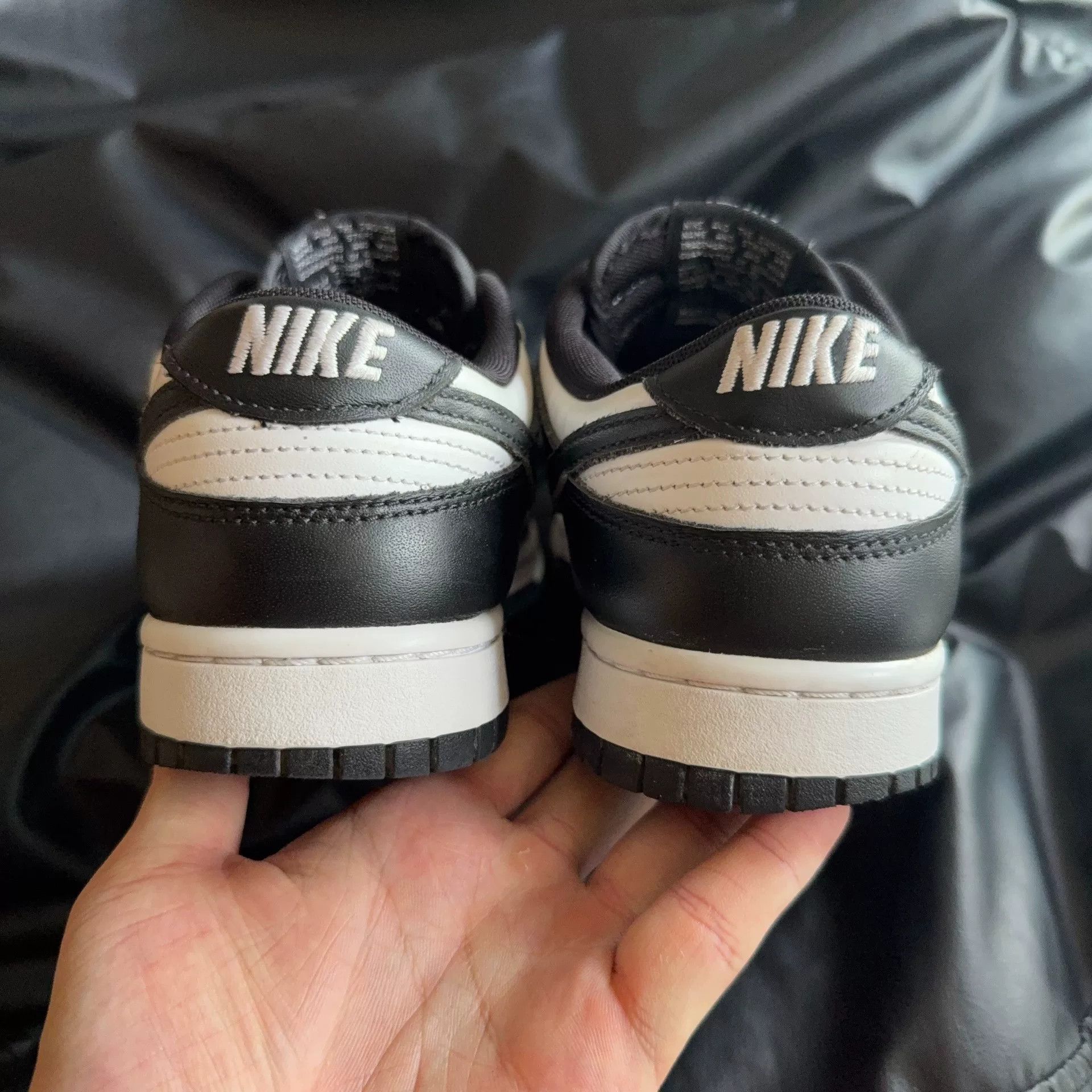 Nike Nike Black Lowtop Sneakers 41 Men Size US 8.5 / EU 41-42 - 3 Thumbnail