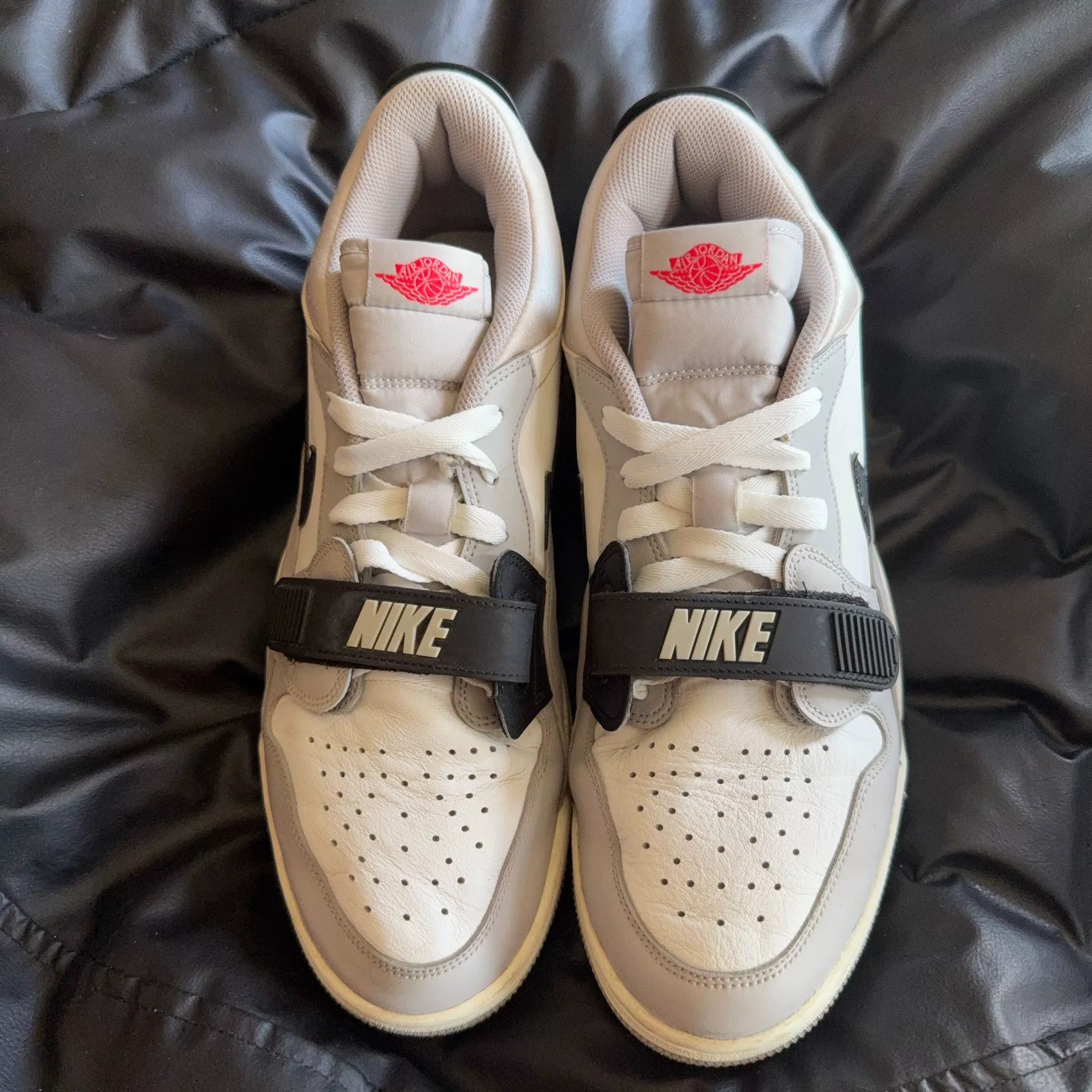 Nike Nike White Lowtop Sneakers 47.5 Men Size US 14 / EU 47 - 2 Thumbnail