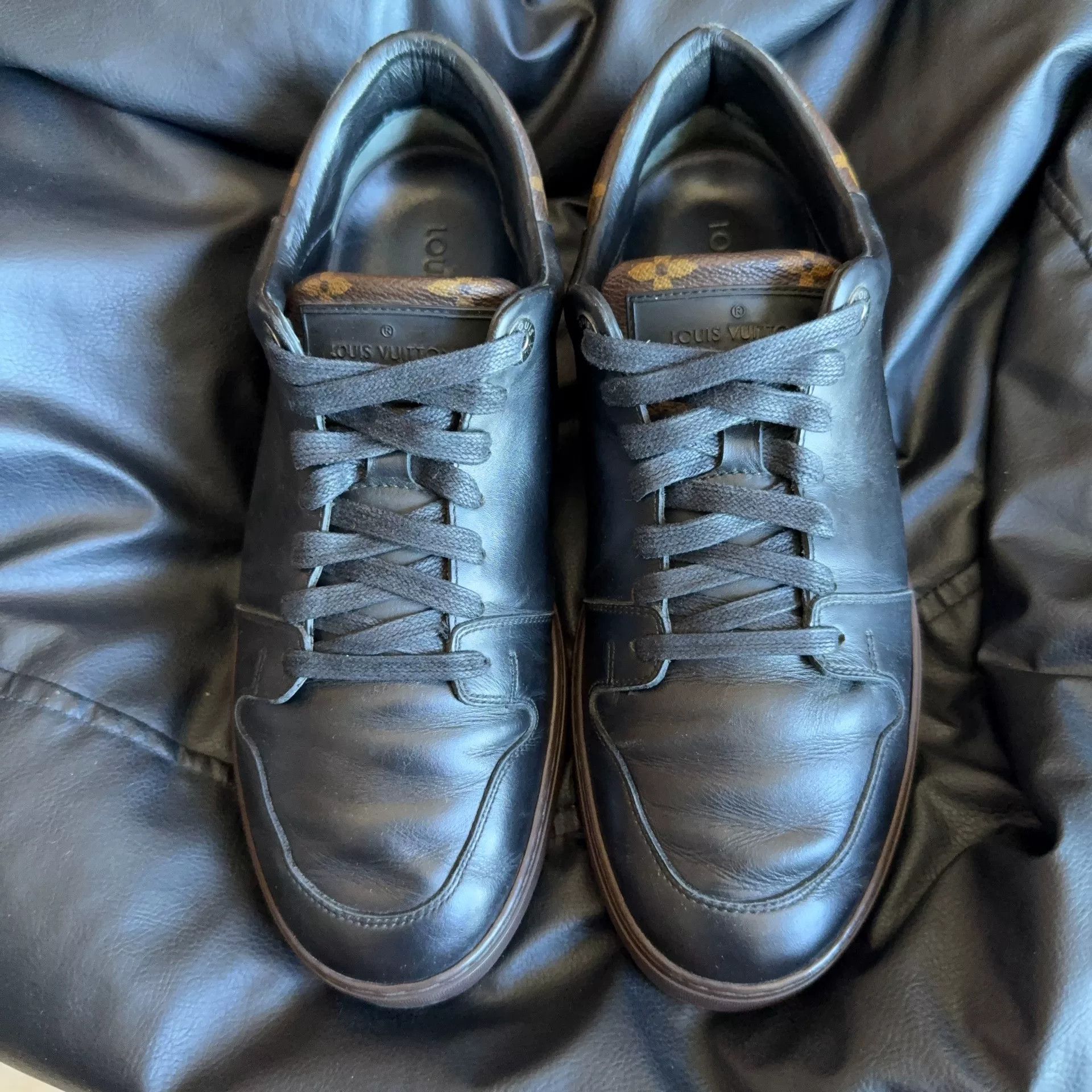 Louis Vuitton Louis Vuitton Lowtop Sneakers 40 Men Size US 7.5 / EU 40-41 - 2 Thumbnail
