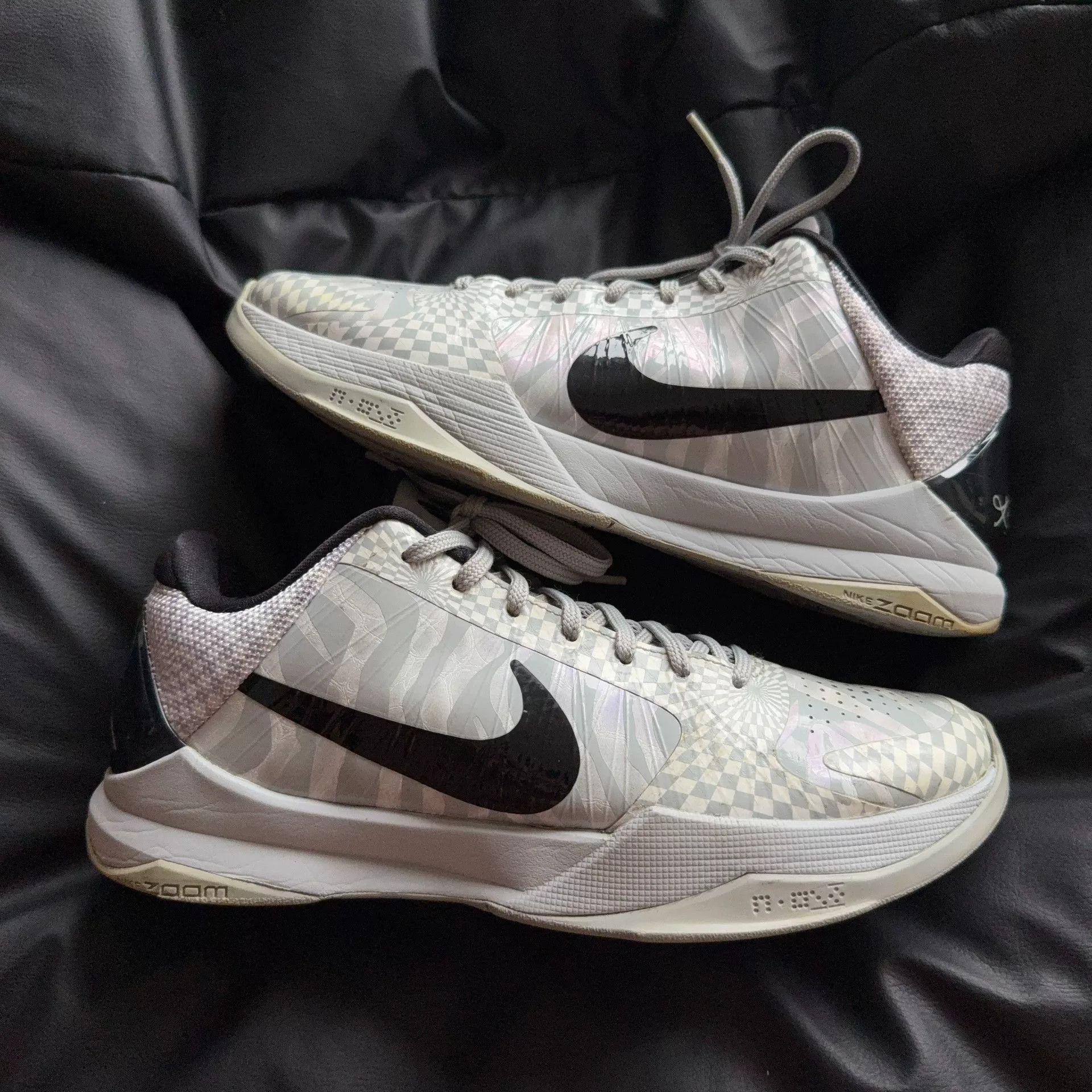 Nike Nike White Lowtop Sneakers 42 Men Size US 9 / EU 42 - 5 Thumbnail