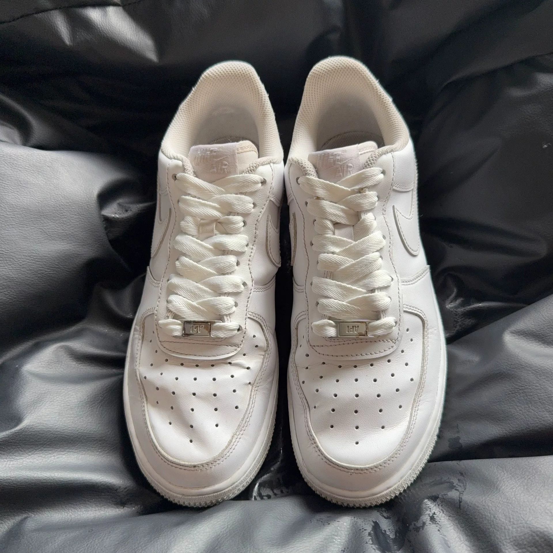 Nike Nike White Lowtop Sneakers 41 Men Size US 8.5 / EU 41-42 - 2 Thumbnail