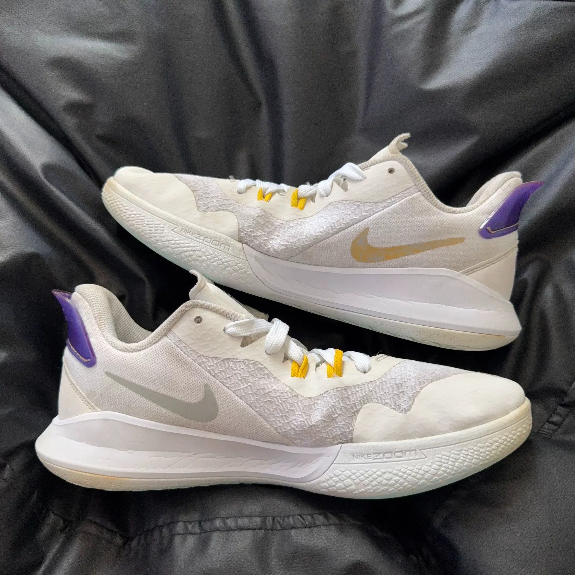 Nike Nike White Lowtop Sneakers 44 Men Size US 10.5 / EU 43-44 - 6 Thumbnail