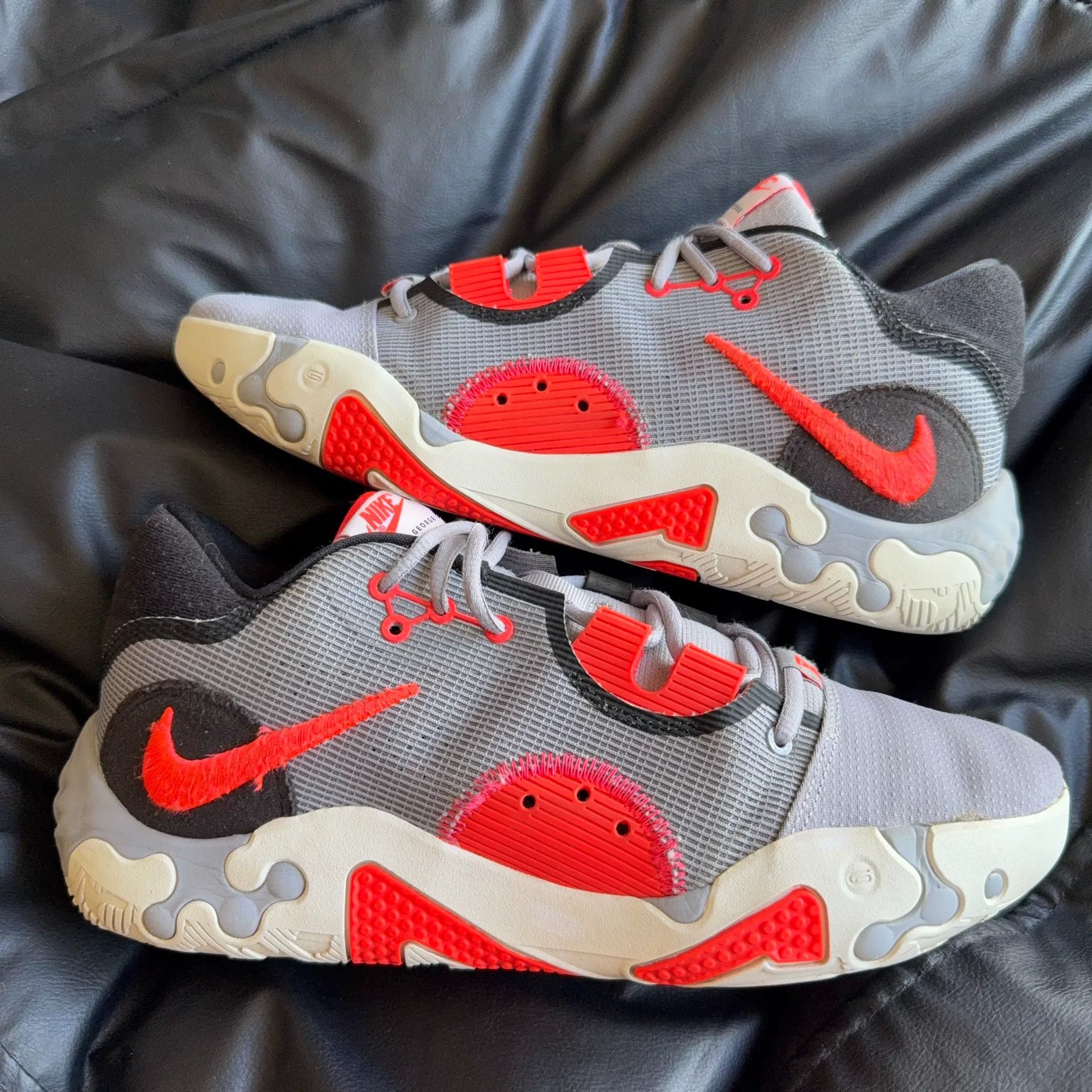 Nike Nike Red Lowtop Sneakers 44.5 Men Size US 11 / EU 44 - 5 Thumbnail