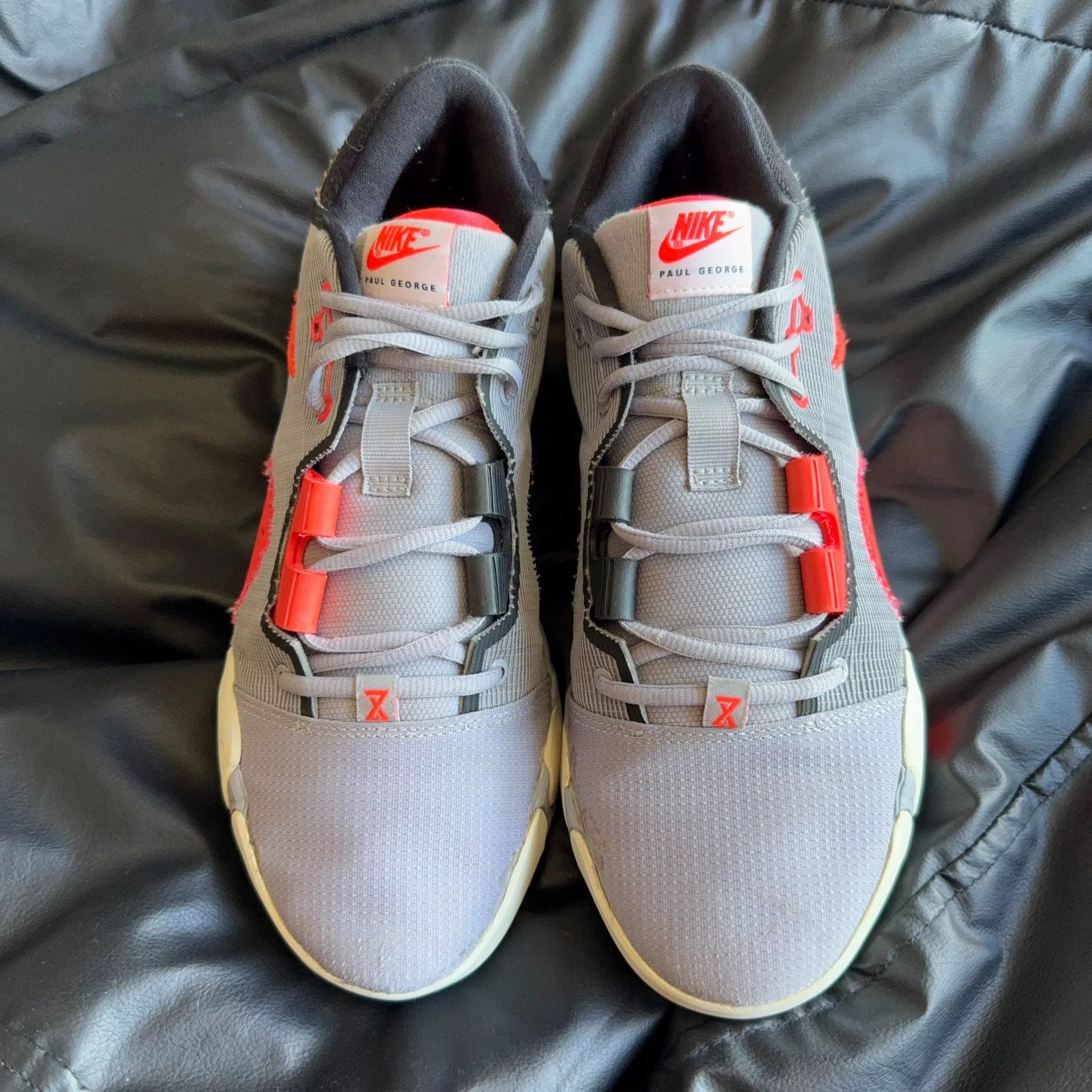 Nike Nike Red Lowtop Sneakers 44.5 Men Size US 11 / EU 44 - 2 Thumbnail