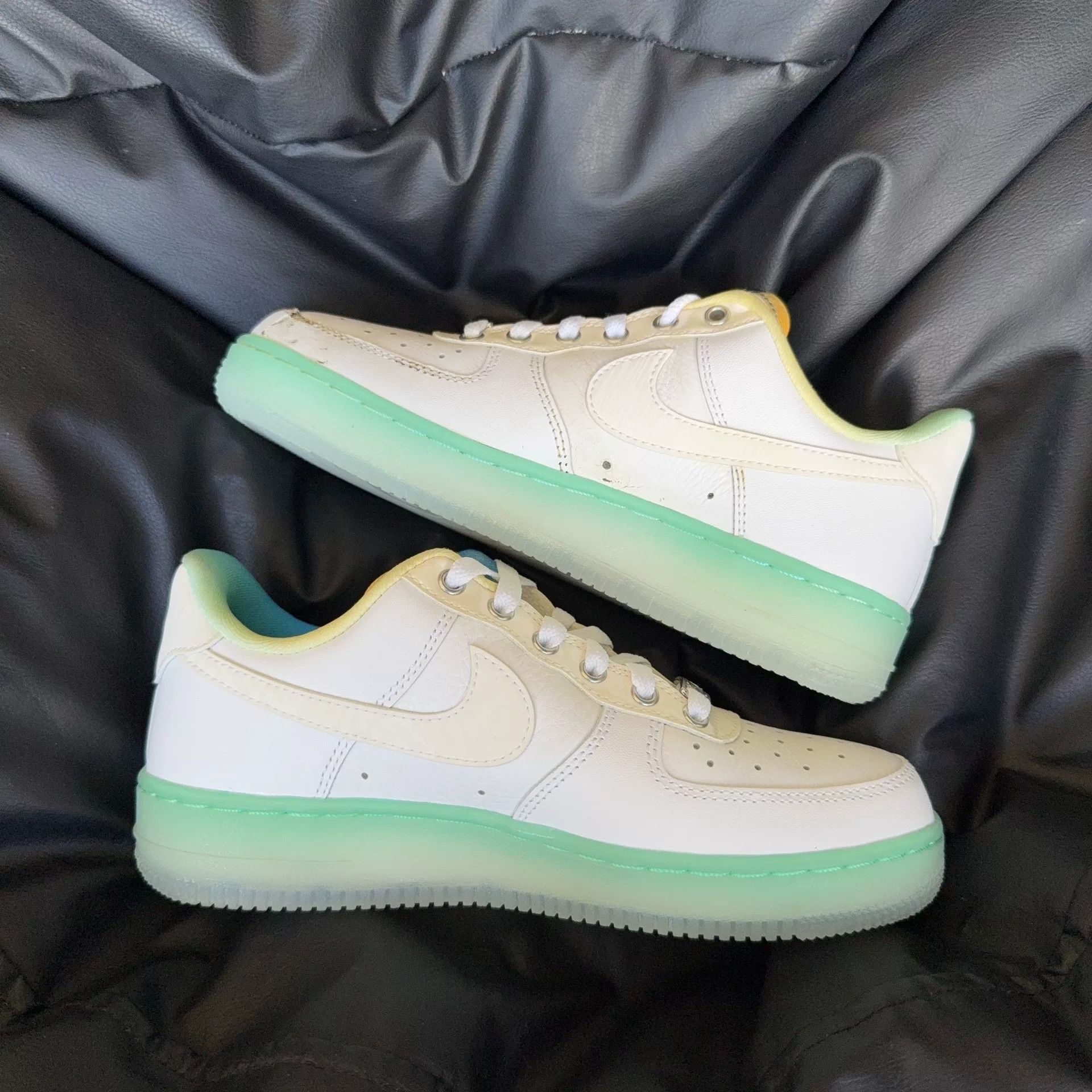 Nike Nike Green Lowtop Sneakers 37 Men Size US 5 / EU 37 - 6 Thumbnail