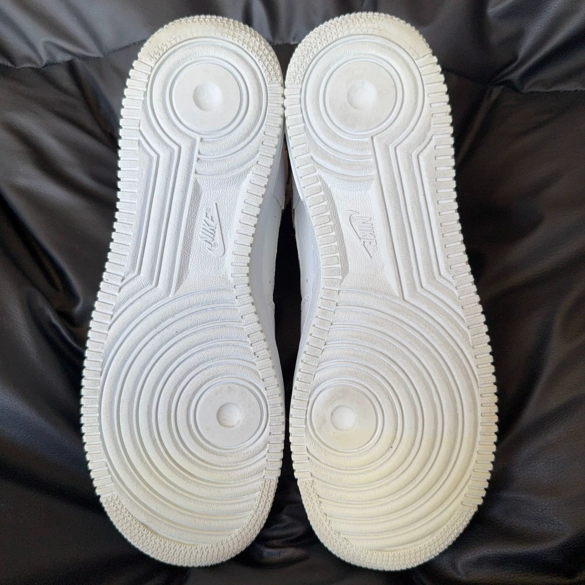 Nike Nike White Lowtop Sneakers 42 Men Size US 9 / EU 42 - 4 Thumbnail