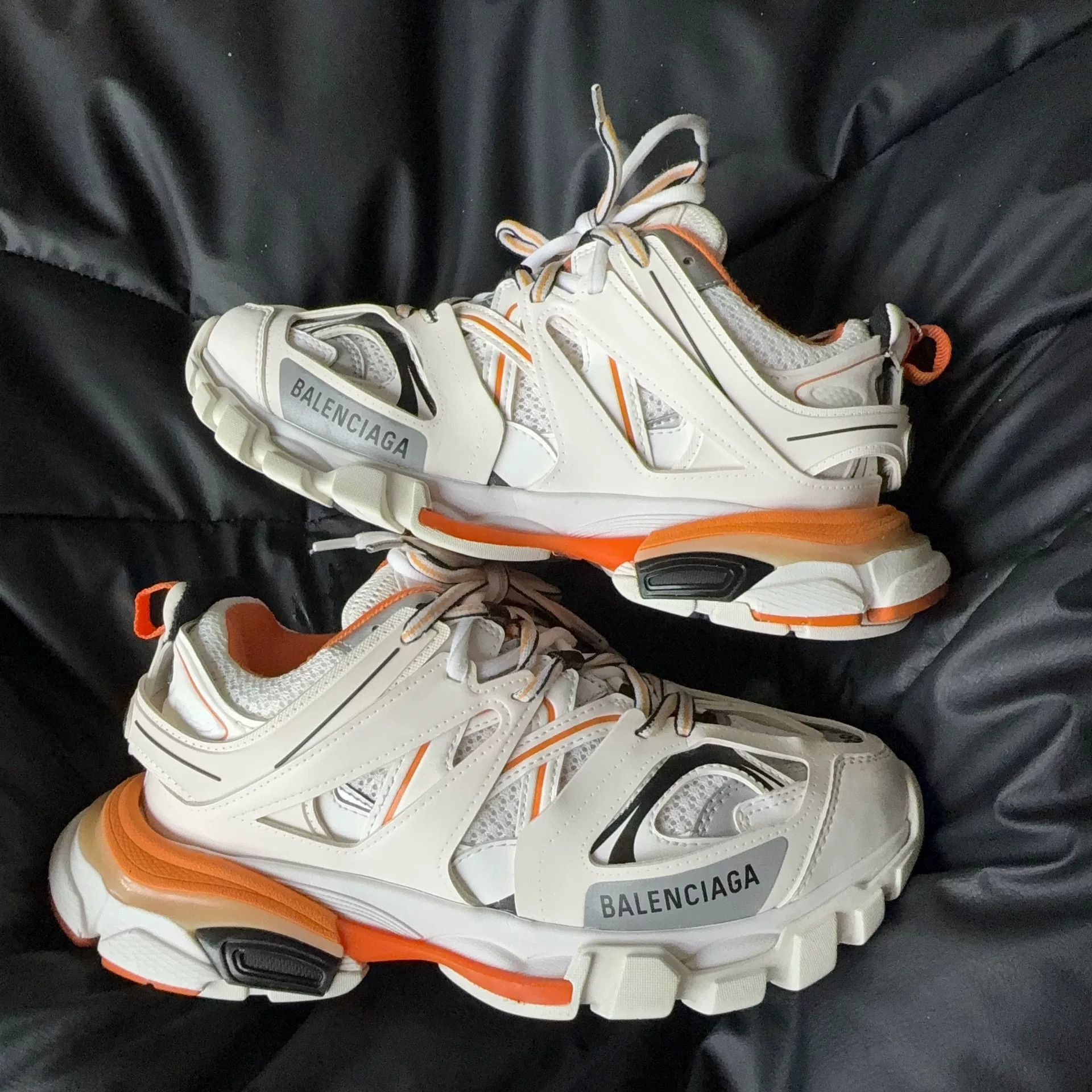 Balenciaga Balenciaga White Lowtop Sneakers 38 Women Size US 7.5 / IT 37.5 - 5 Thumbnail