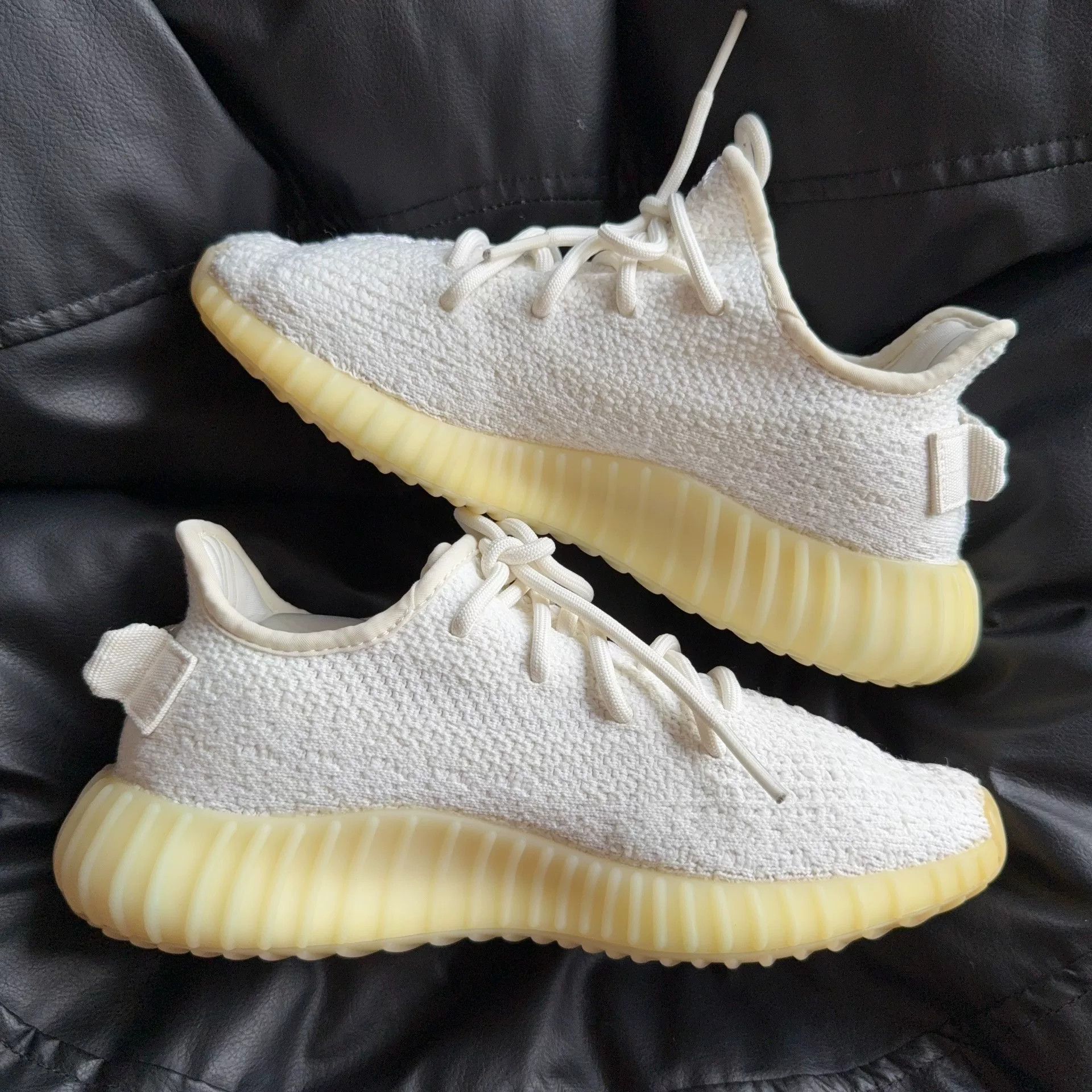 Yeezy Yeezy White Lowtop Sneakers 37 Men Size US 5 / EU 37 - 6 Thumbnail