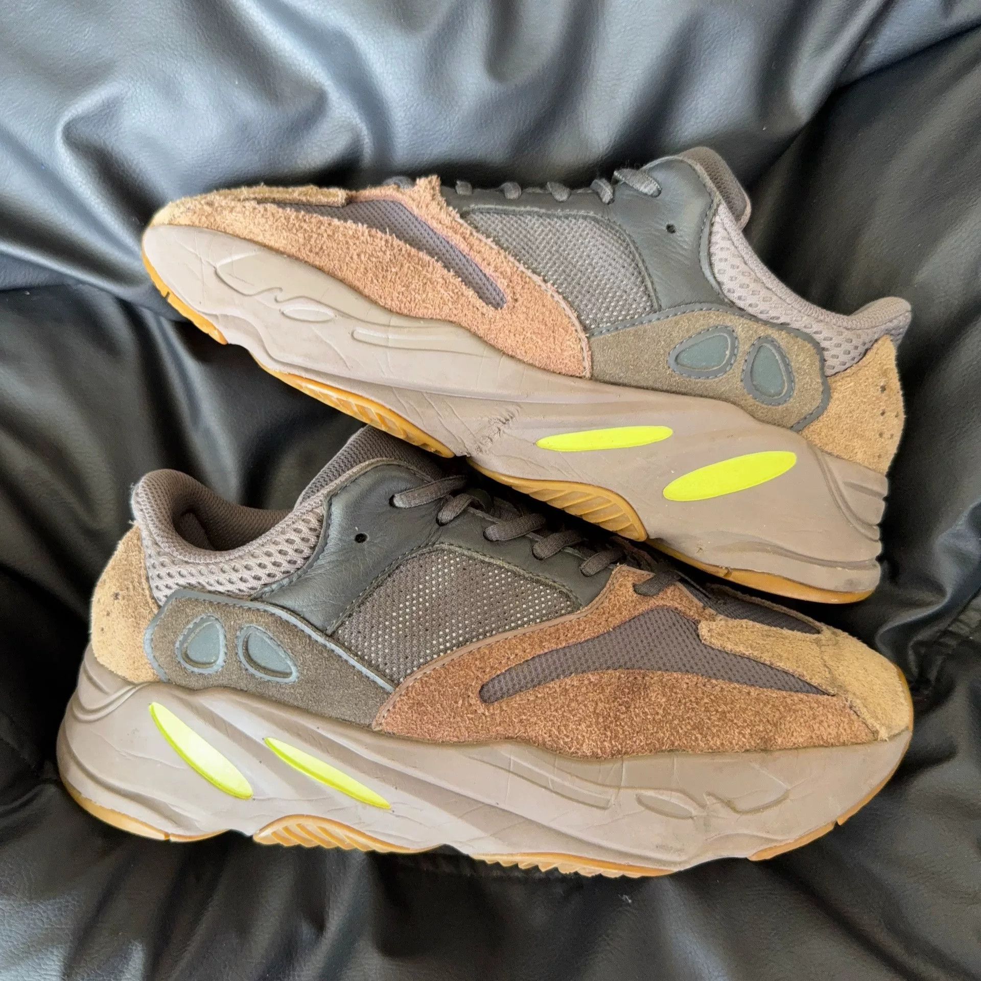 Yeezy Yeezy Purple Lowtop Sneakers 43 Men Size US 10 / EU 43 - 5 Thumbnail