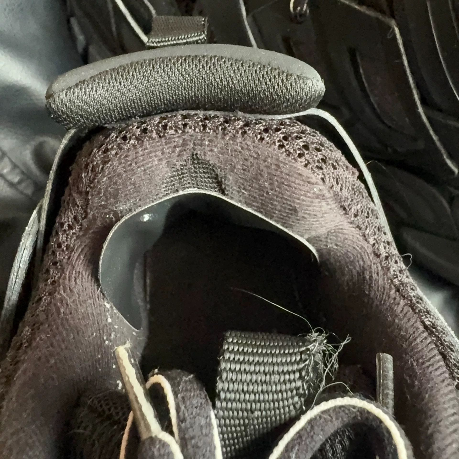 Balenciaga Balenciaga Black Lowtop Sneakers 40 Men Size US 7.5 / EU 40-41 - 8 Thumbnail