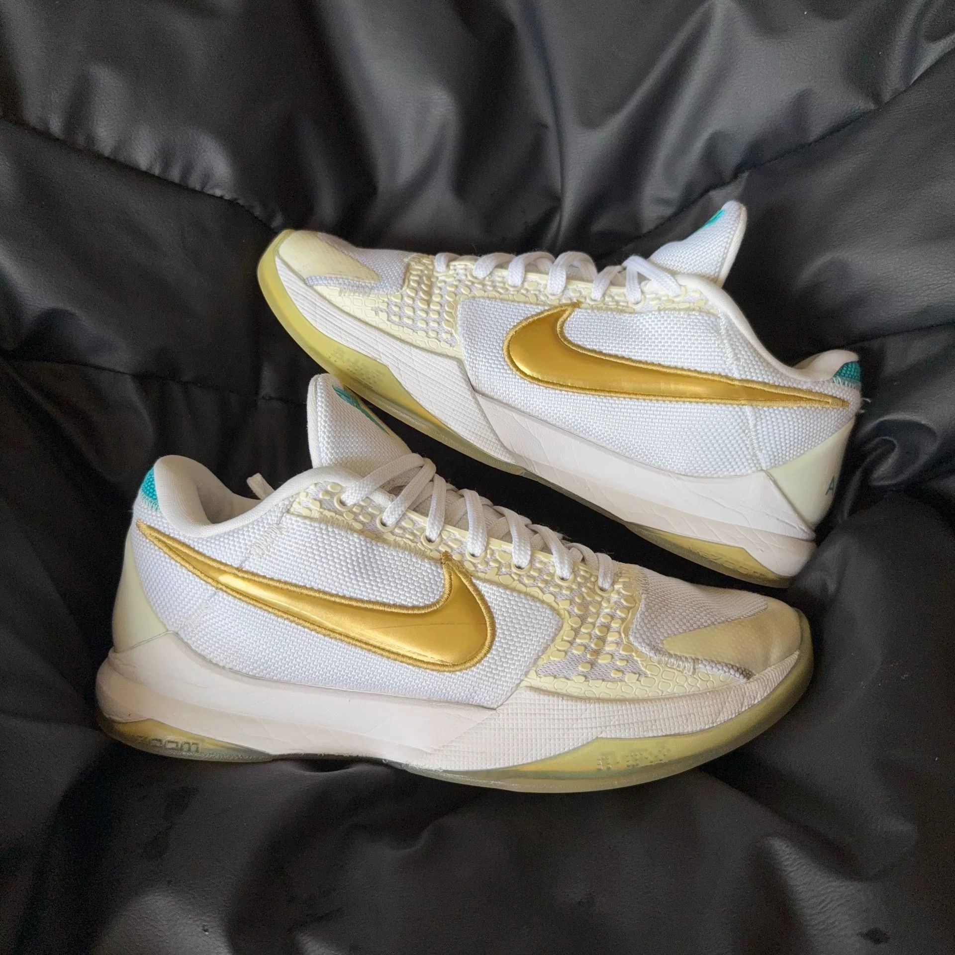 Nike Nike White Lowtop Sneakers 40 Men Size US 7.5 / EU 40-41 - 5 Thumbnail