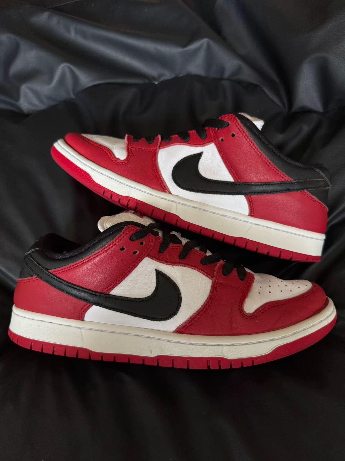 Nike Nike Red Lowtop Sneakers 44 Men Size US 10.5 / EU 43-44 - 5 Thumbnail