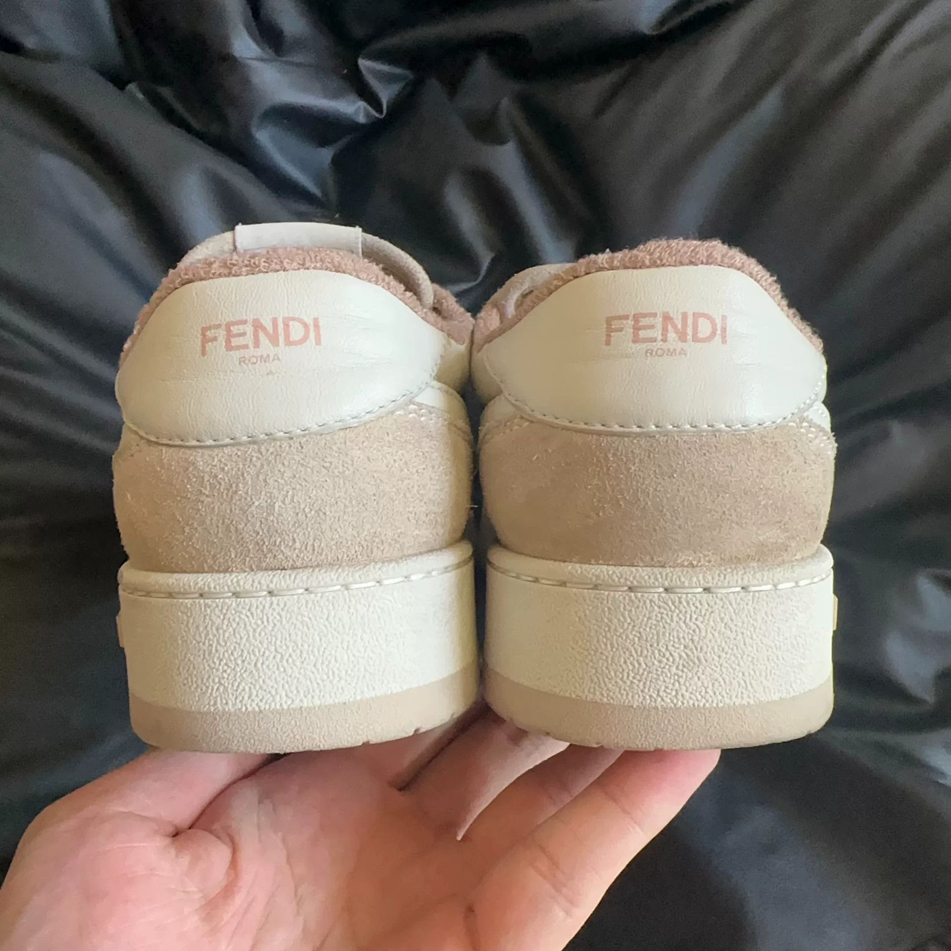 Fendi Fendi Suede Lowtop Sneakers 38 Women Size US 7.5 / IT 37.5 - 3 Thumbnail