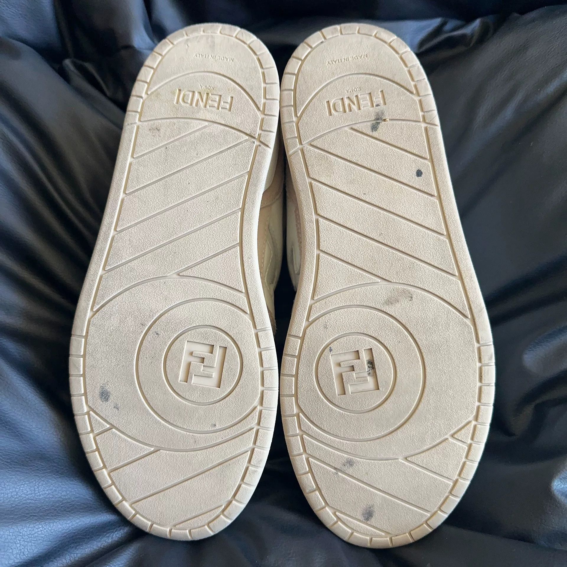 Fendi Fendi Suede Lowtop Sneakers 38 Women Size US 7.5 / IT 37.5 - 4 Thumbnail