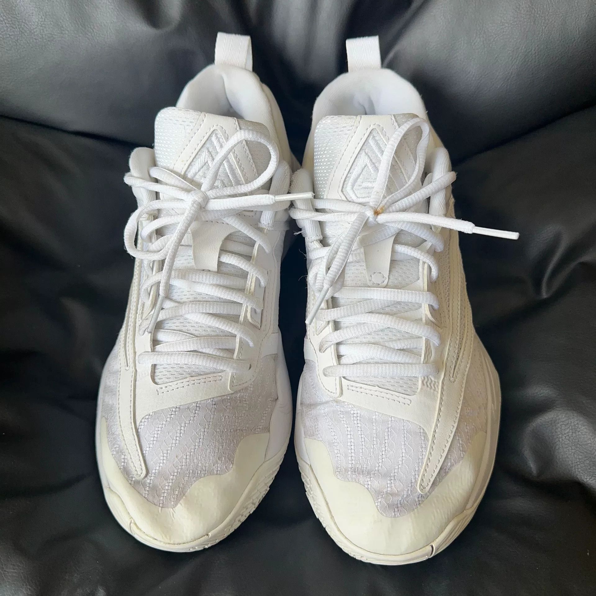 Nike Nike White Lowtop Sneakers 44 Men Size US 10.5 / EU 43-44 - 2 Thumbnail