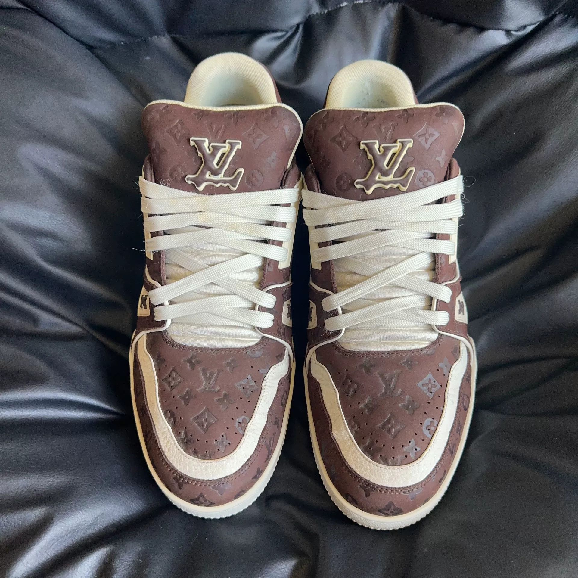 Louis Vuitton Louis Vuitton Training Red Lowtop Sneakers 40 Men Size US 7.5 / EU 40-41 - 2 Thumbnail