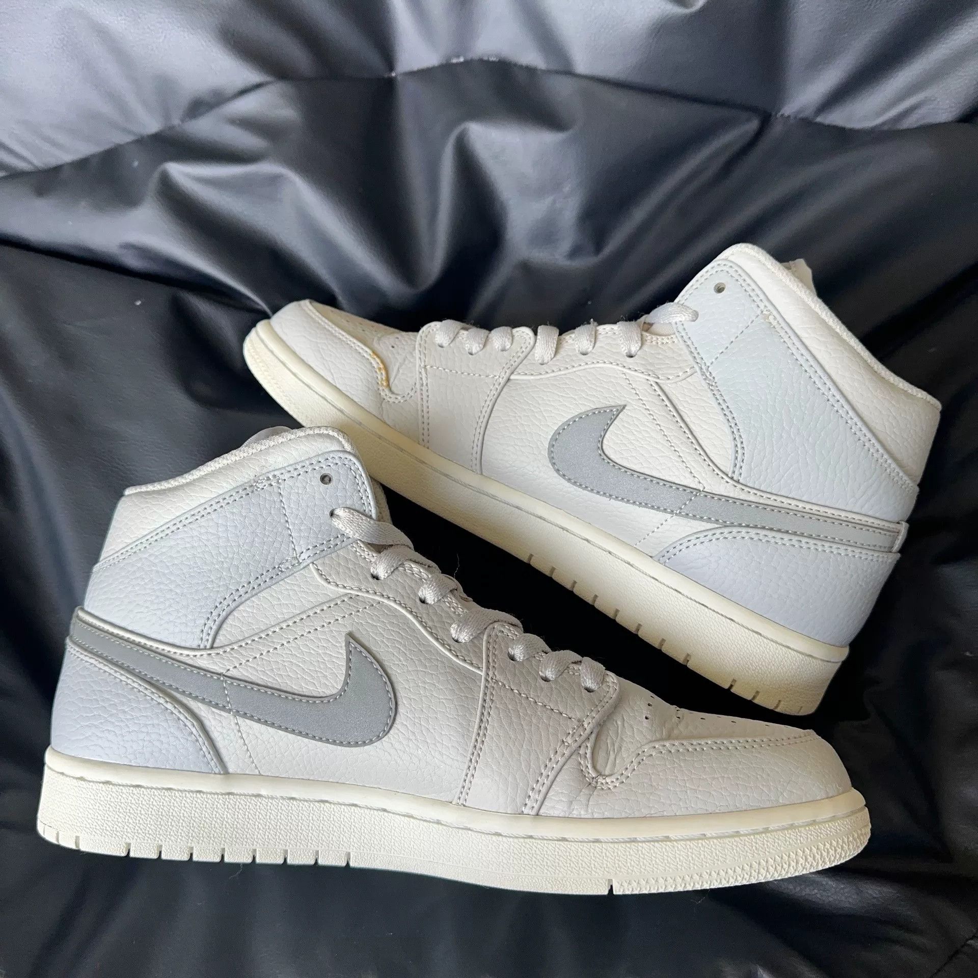 Nike Nike White Lowtop Sneakers 43 Men Size US 10 / EU 43 - 6 Thumbnail