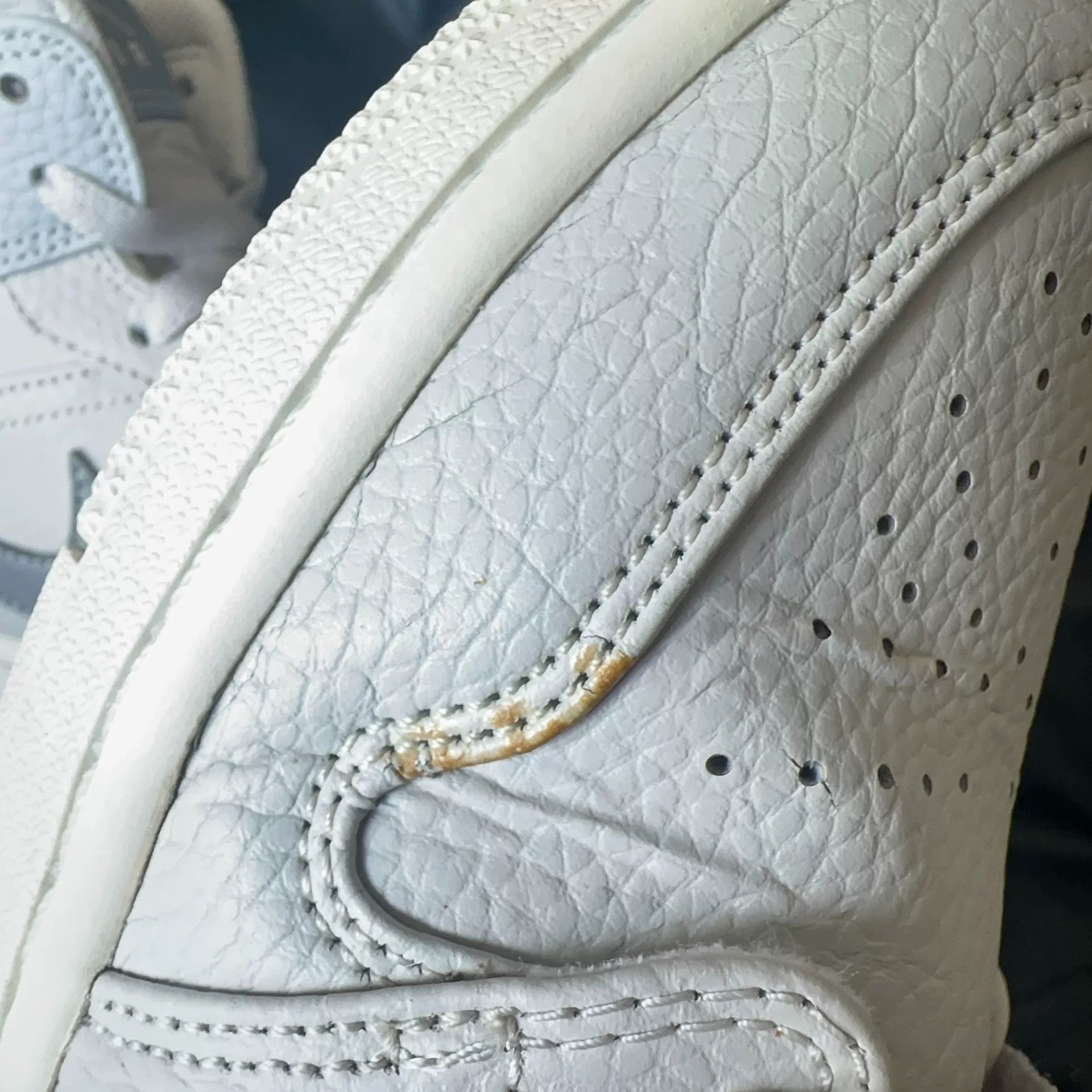 Nike Nike White Lowtop Sneakers 43 Men Size US 10 / EU 43 - 7 Thumbnail