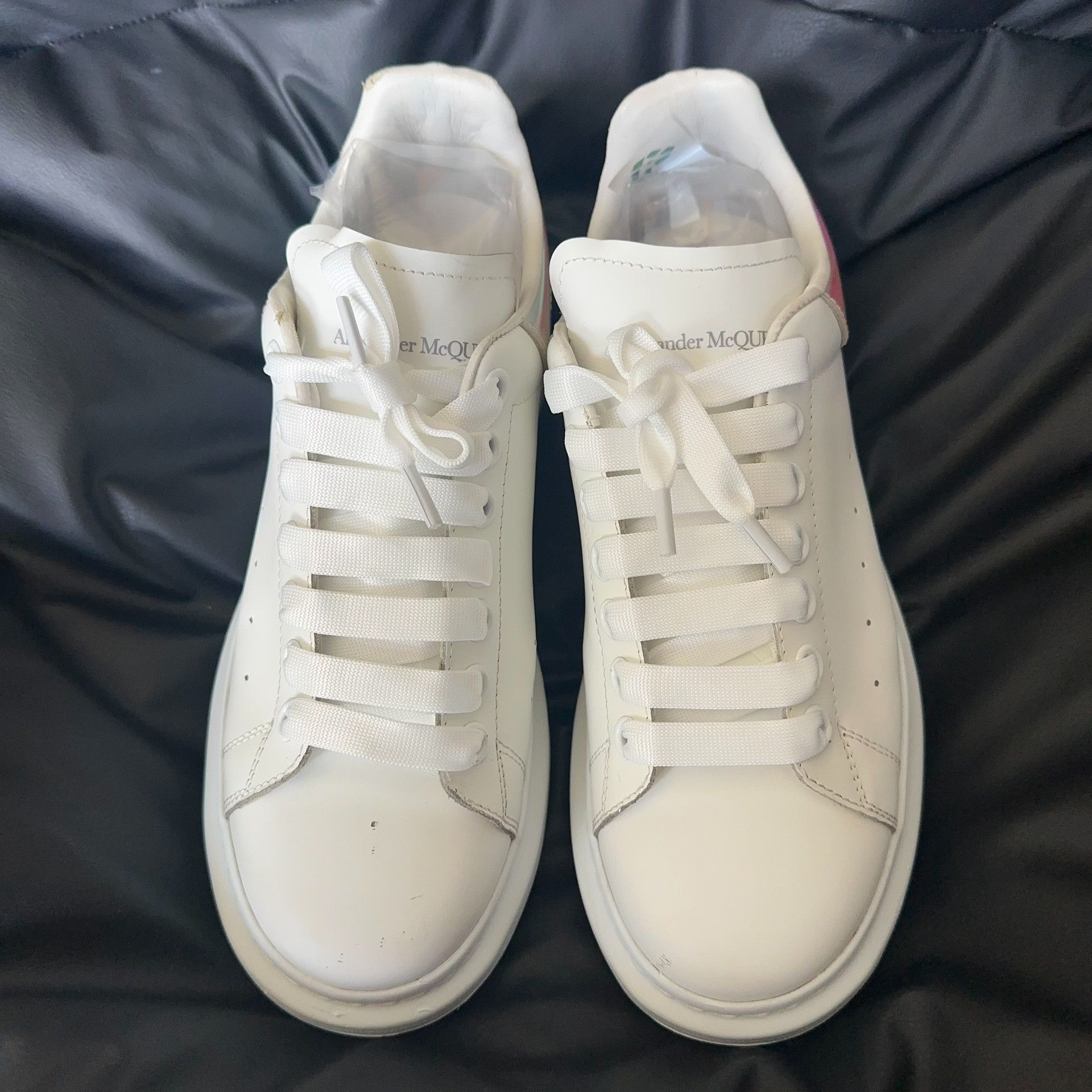 Alexander McQueen Alexander McQueen Laser Lowtop Sneakers 40 Men Size US 7.5 / EU 40-41 - 2 Thumbnail