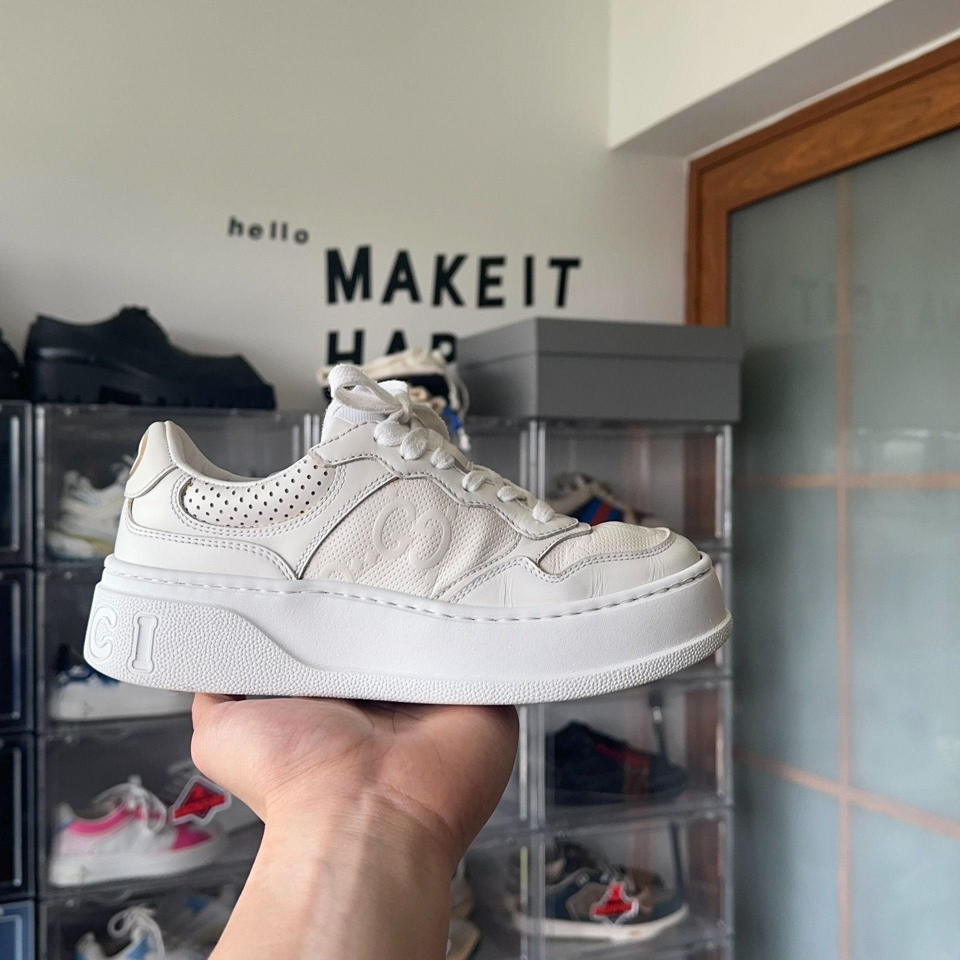 Gucci Gucci Lowtop Sneakers 35 Women Size US 5 / IT 35 - 5 Thumbnail
