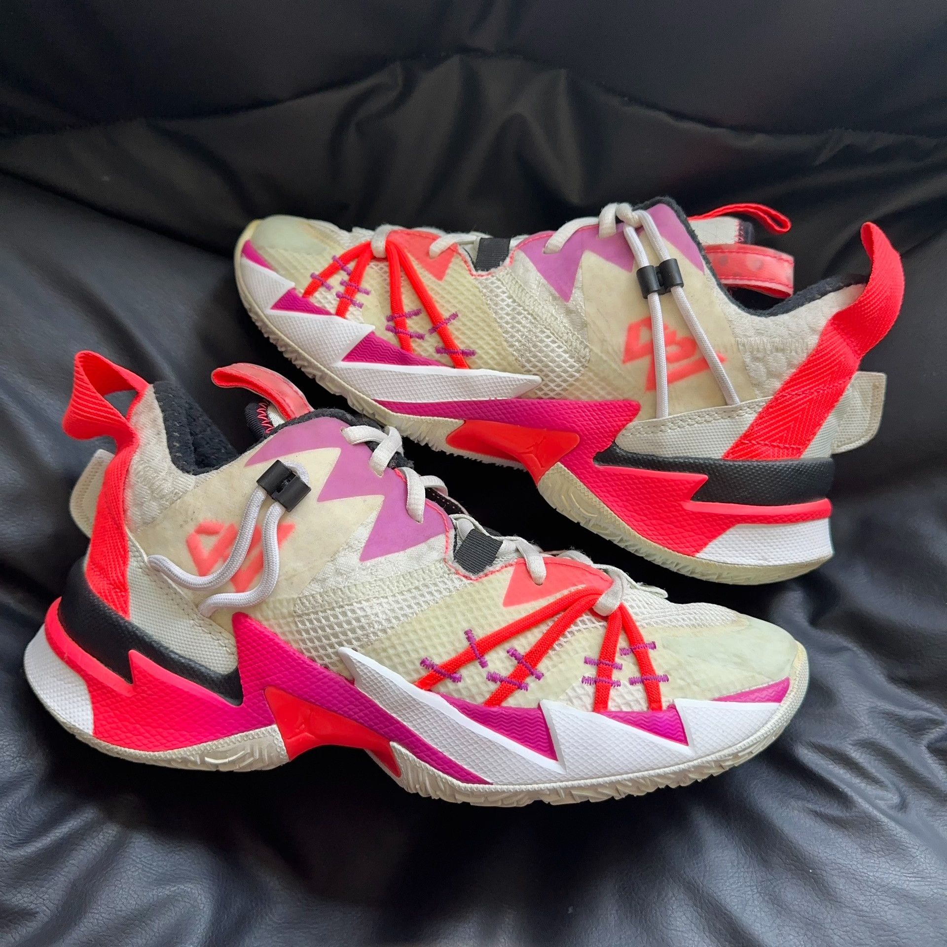 Nike Nike Red Lowtop Sneakers 40 Men Size US 7.5 / EU 40-41 - 5 Thumbnail