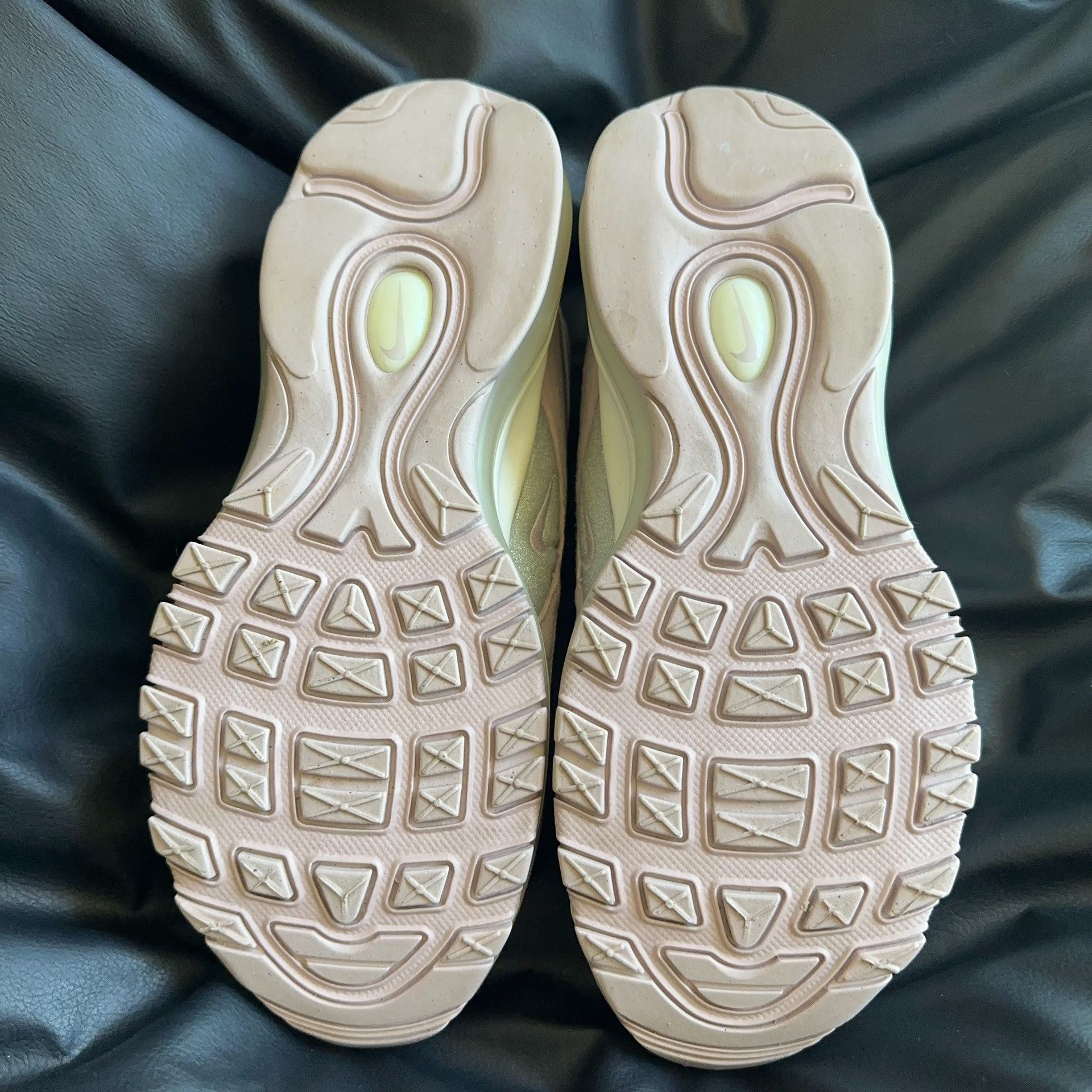 Max Mara Max Mara Lowtop Sneakers 38 Women Size US 7.5 / IT 37.5 - 4 Thumbnail