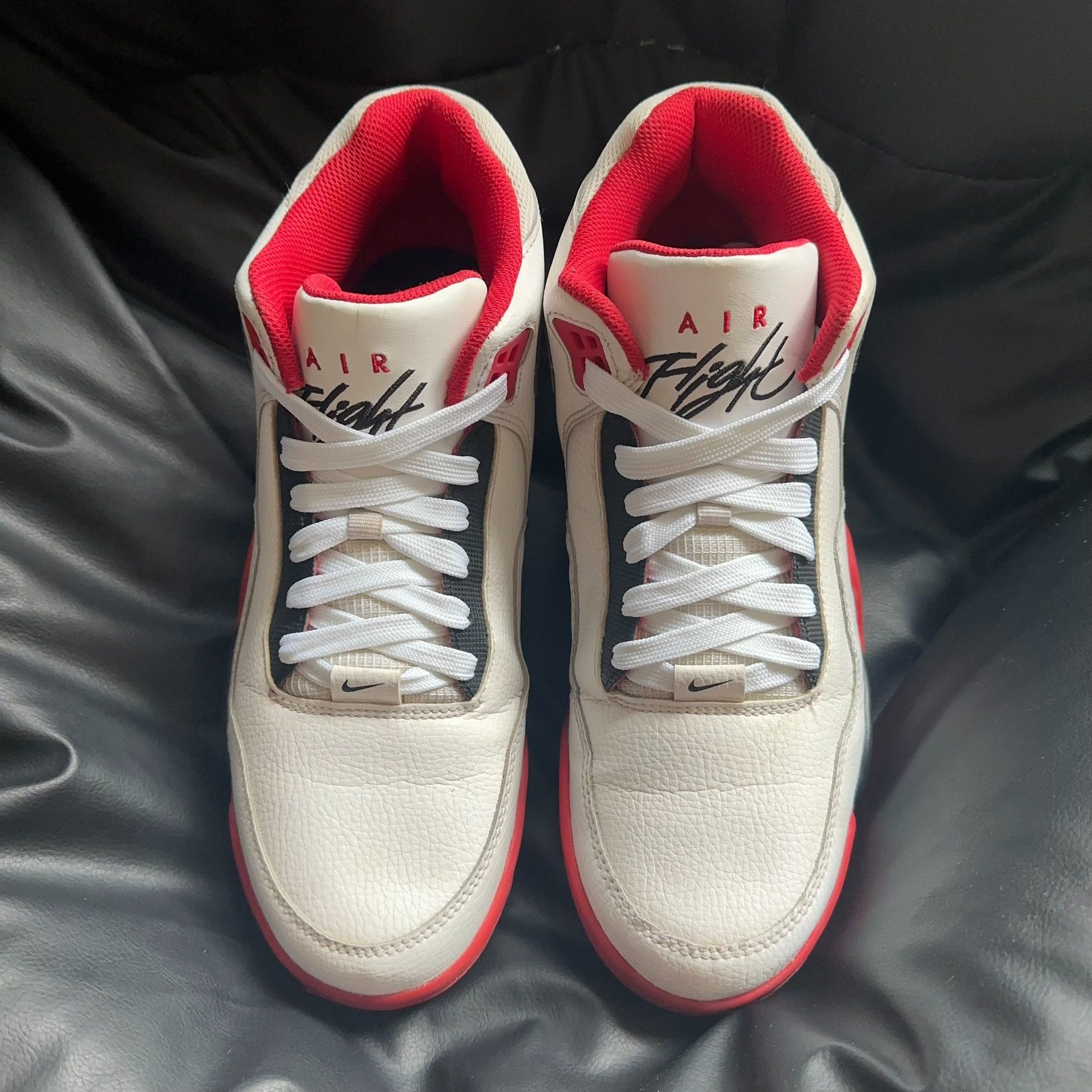 Nike Nike Red Lowtop Sneakers 42 Men Size US 9 / EU 42 - 2 Thumbnail