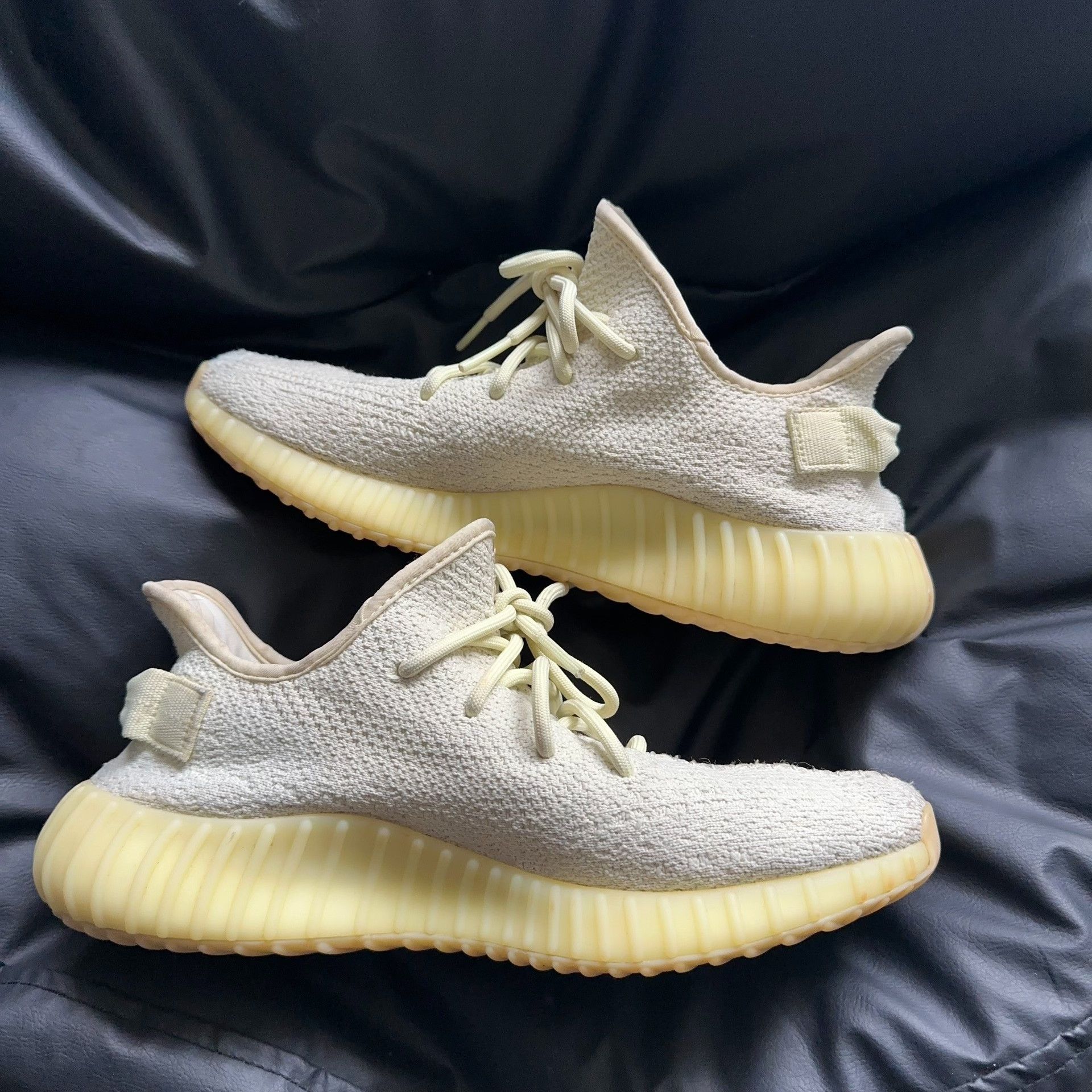 Yeezy Yeezy Yellow Lowtop Sneakers 42 Men Size US 9 / EU 42 - 6 Thumbnail