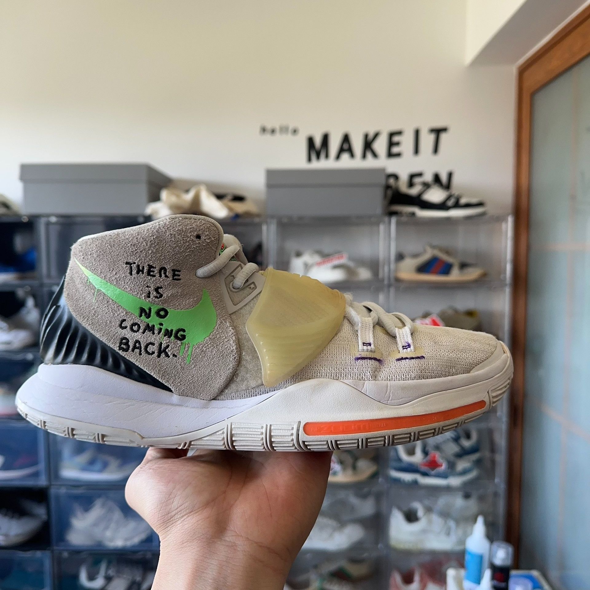 Nike Nike Glow Green Lowtop Sneakers 42 Men Size US 9 / EU 42 - 5 Thumbnail