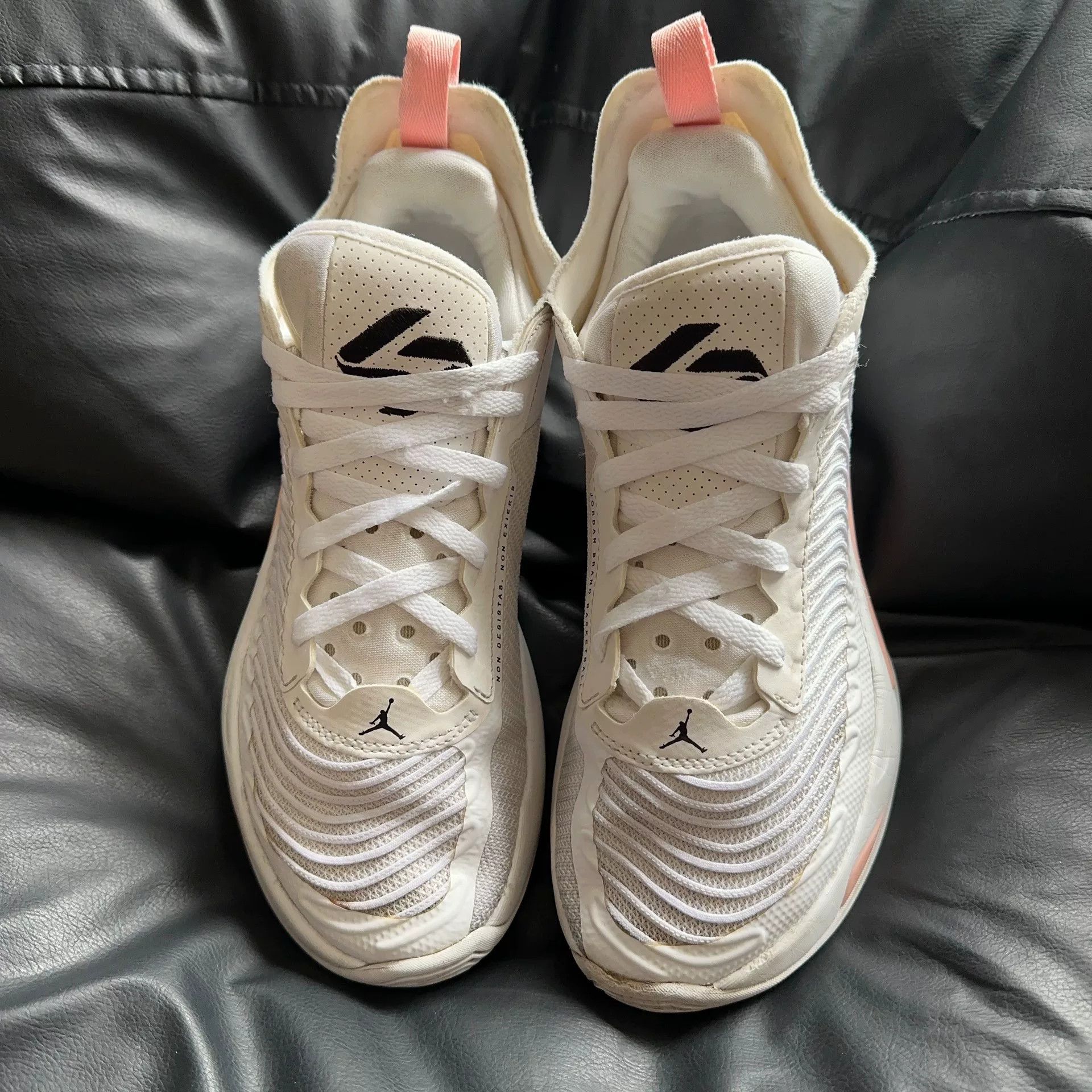 Nike Nike Pink Lowtop Sneakers 40 Men Size US 7.5 / EU 40-41 - 2 Thumbnail