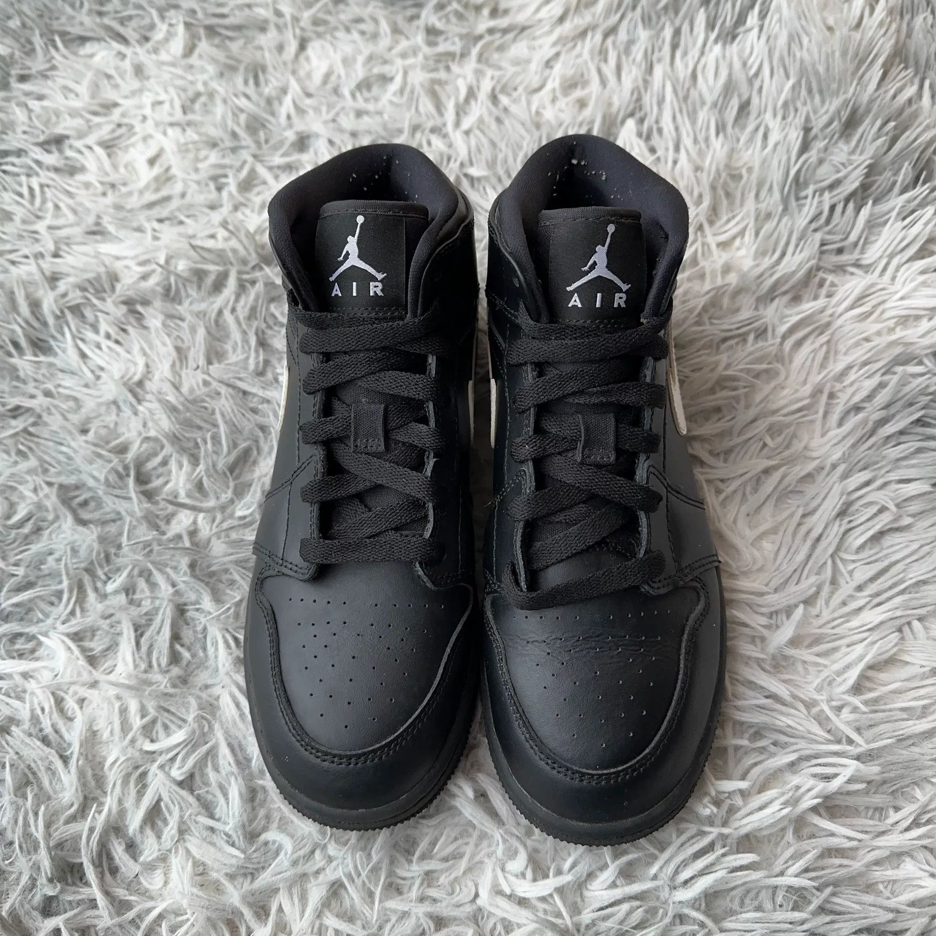Nike Nike Black Lowtop Sneakers 37 Men Size US 5 / EU 37 - 2 Thumbnail