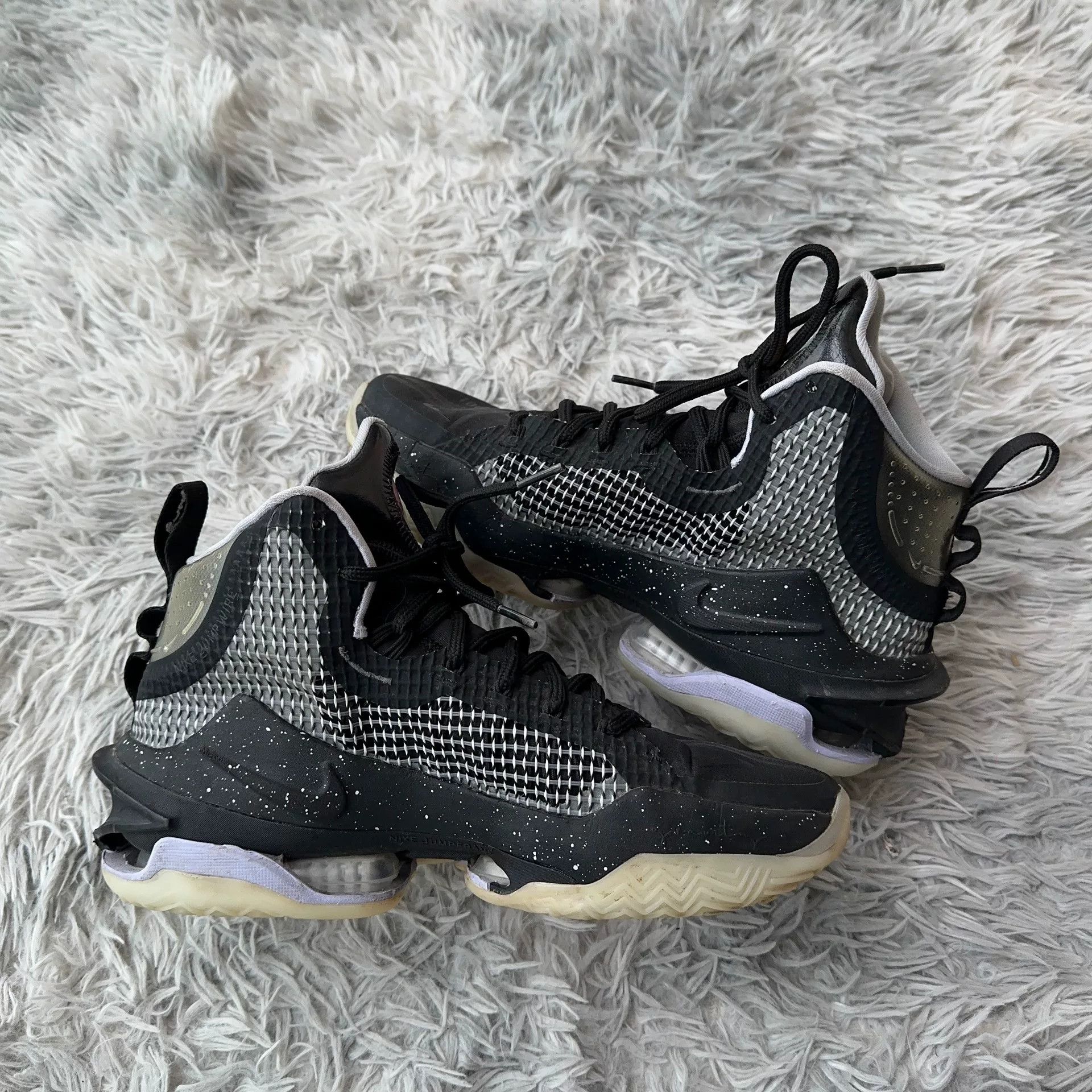 Nike Nike Black Lowtop Sneakers 42 Men Size US 9 / EU 42 - 6 Thumbnail