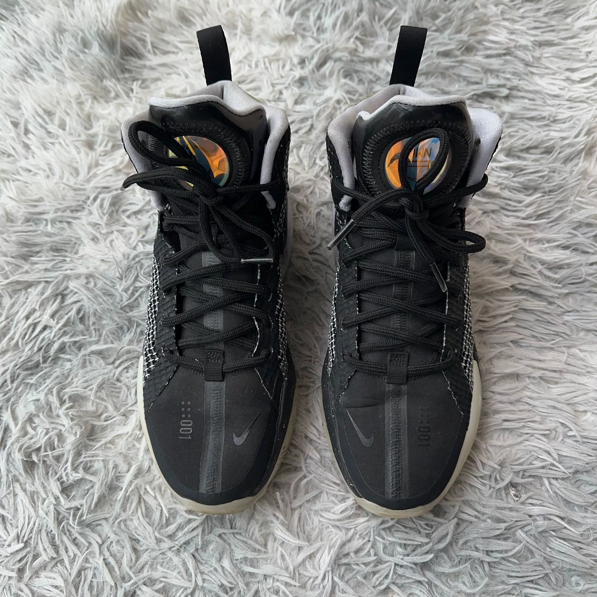 Nike Nike Black Lowtop Sneakers 42 Men Size US 9 / EU 42 - 2 Thumbnail