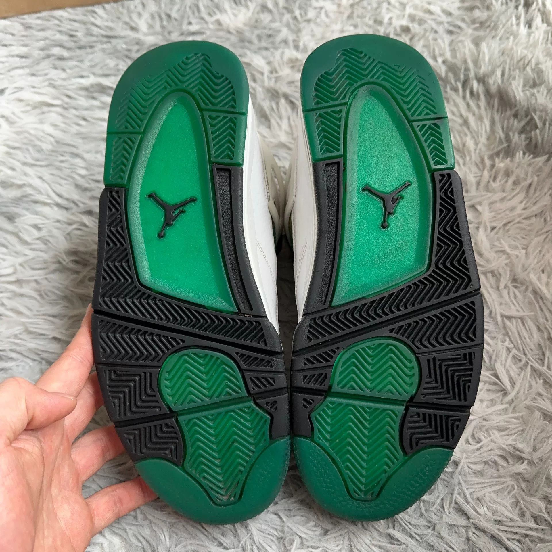 Nike Nike Green Lowtop Sneakers 42 Men Size US 9 / EU 42 - 4 Thumbnail