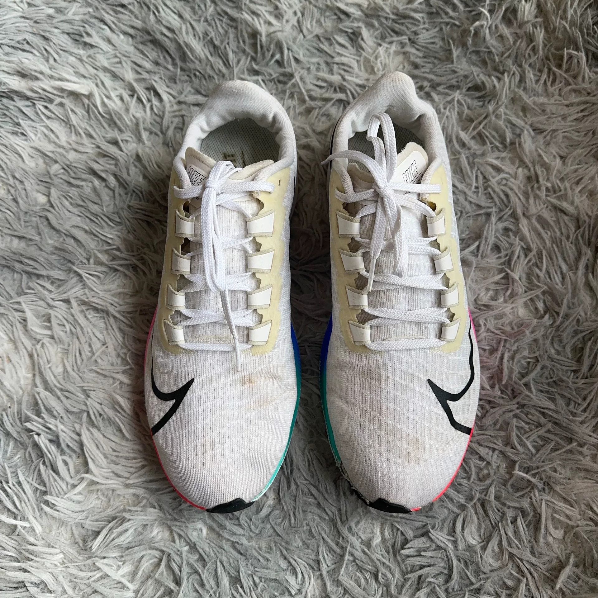 Other Running Rainbow Multi Lowtop Sneakers 37 Men Size US 5 / EU 37 - 2 Thumbnail