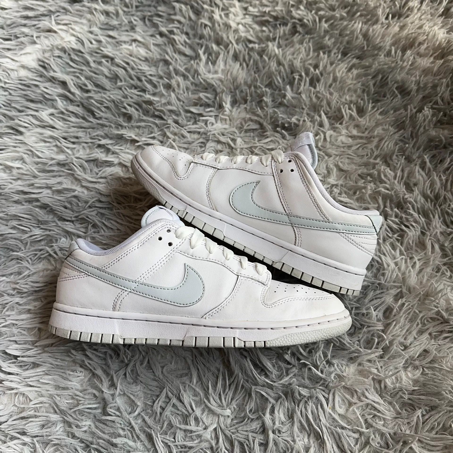 Nike Nike White Lowtop Sneakers 40 Men Size US 7.5 / EU 40-41 - 5 Thumbnail