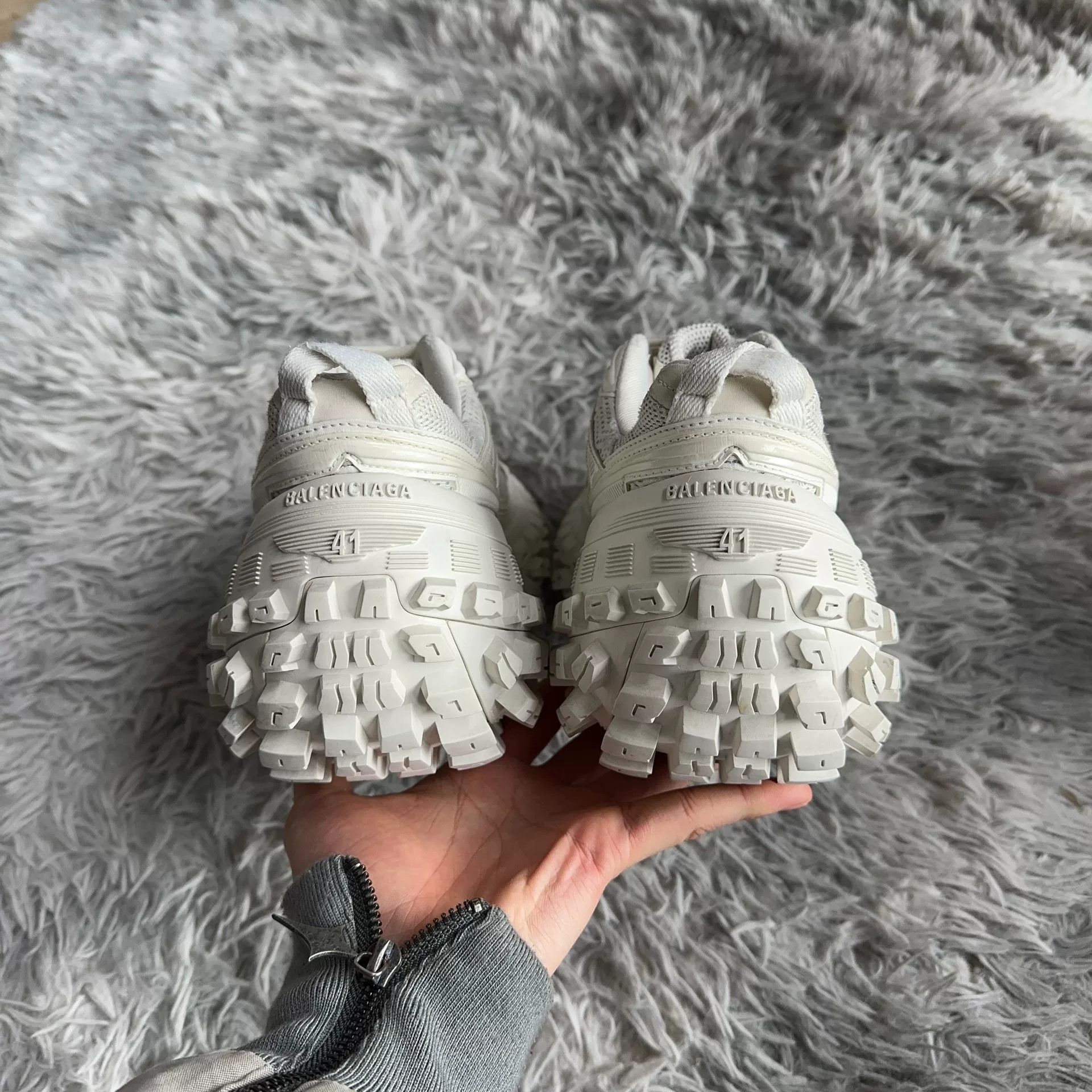 Balenciaga Balenciaga Lowtop Sneakers 41 Men Size US 8.5 / EU 41-42 - 3 Thumbnail