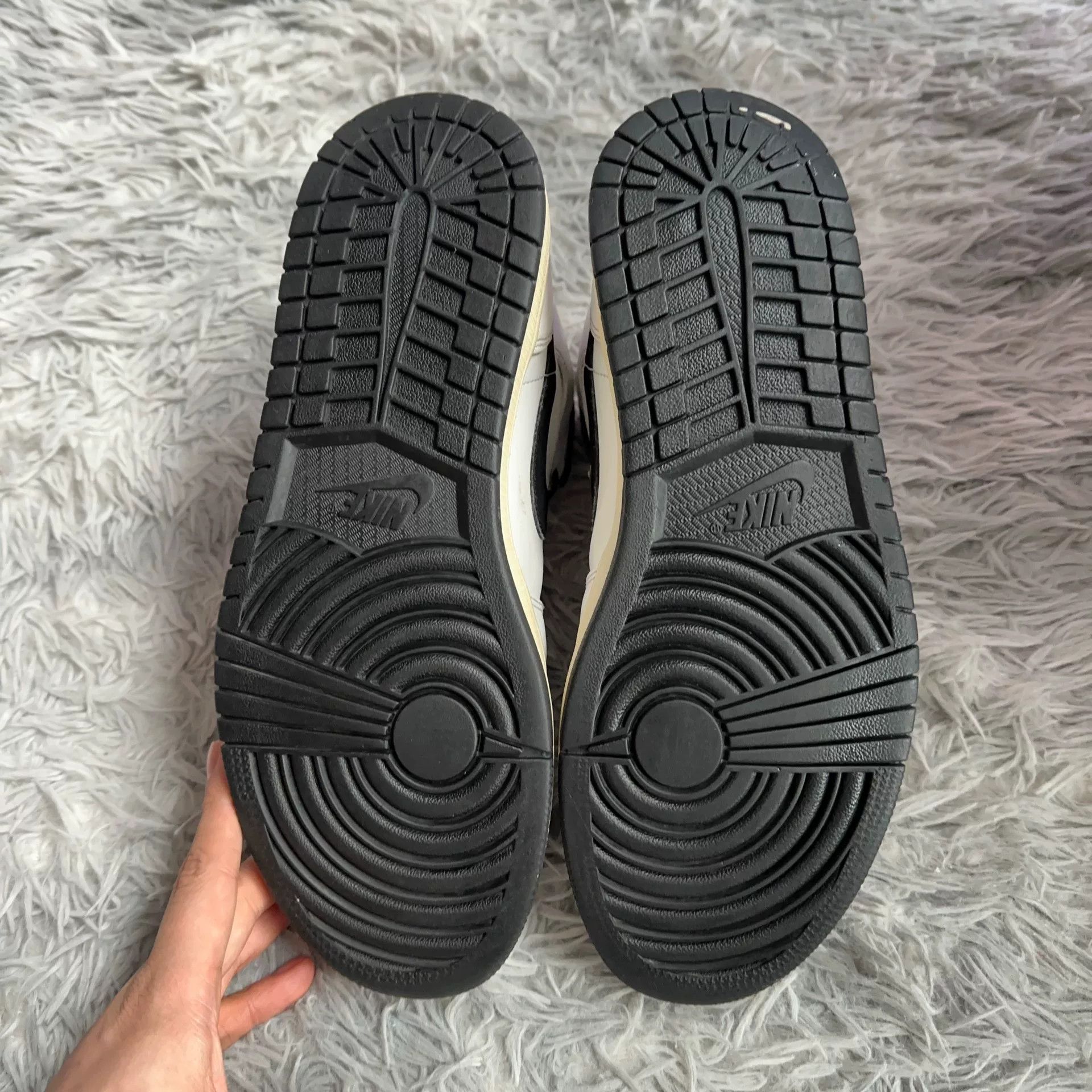 Nike Nike Lowtop Sneakers 44.5 Men Size US 11 / EU 44 - 4 Thumbnail