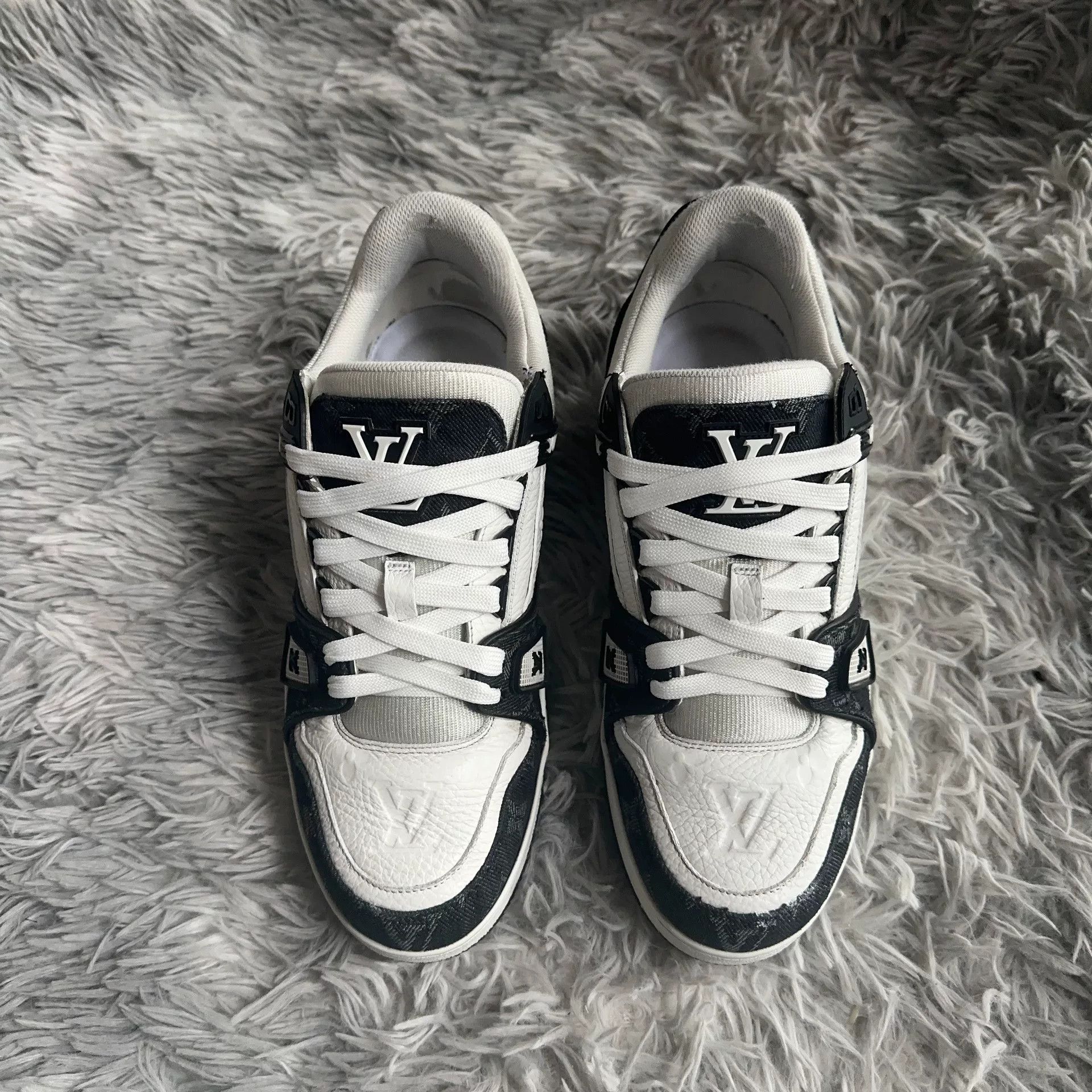 Louis Vuitton Louis Vuitton Training Denim Black Lowtop Sneakers 39 Women Size US 8.5 / IT 38.5 - 2 Thumbnail