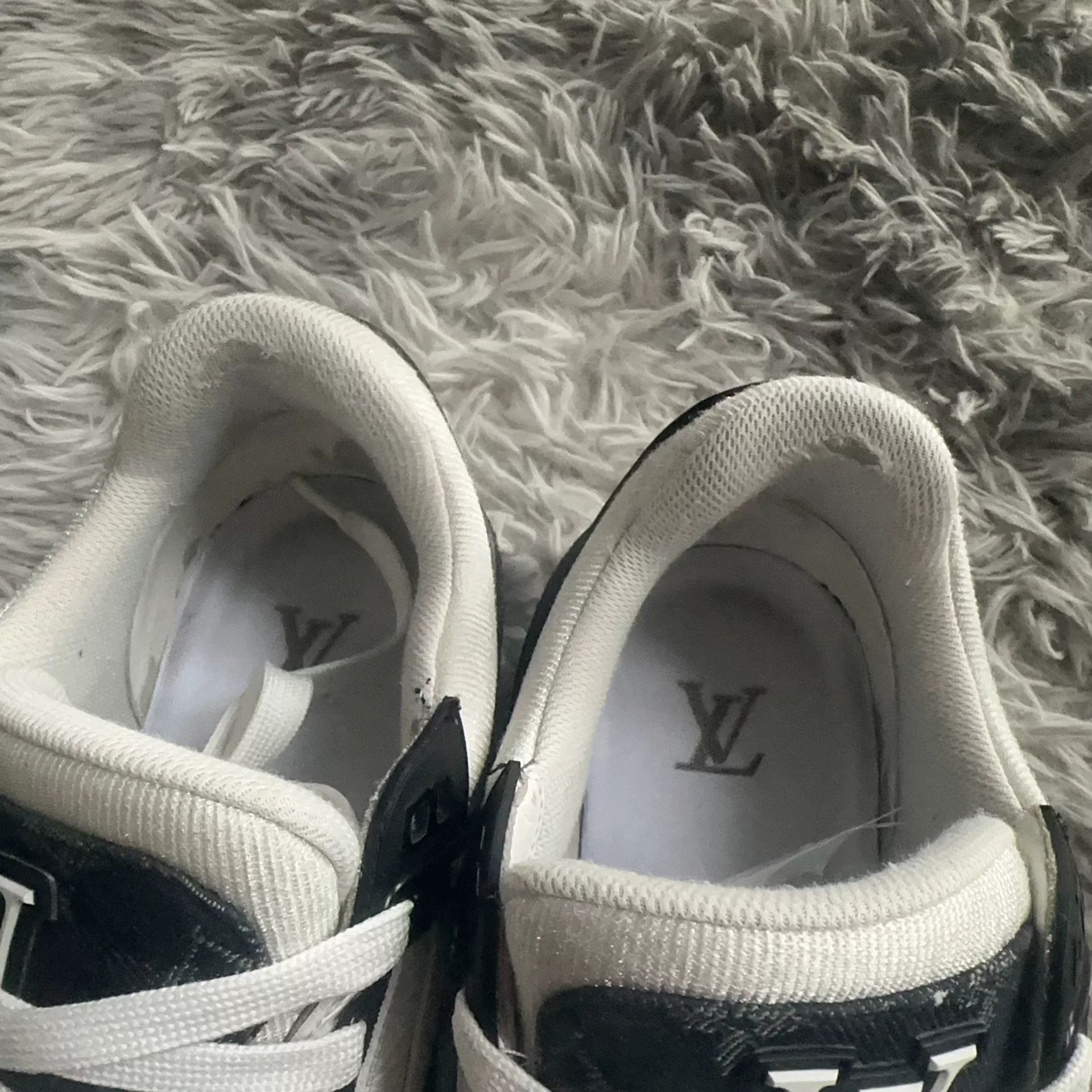 Louis Vuitton Louis Vuitton Training Denim Black Lowtop Sneakers 39 Women Size US 8.5 / IT 38.5 - 7 Thumbnail