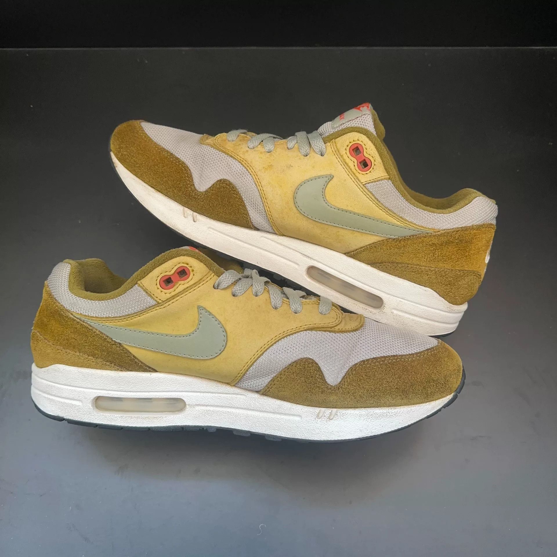 Nike Nike Yellow Lowtop Sneakers 44.5 Men Size US 11 / EU 44 - 5 Thumbnail