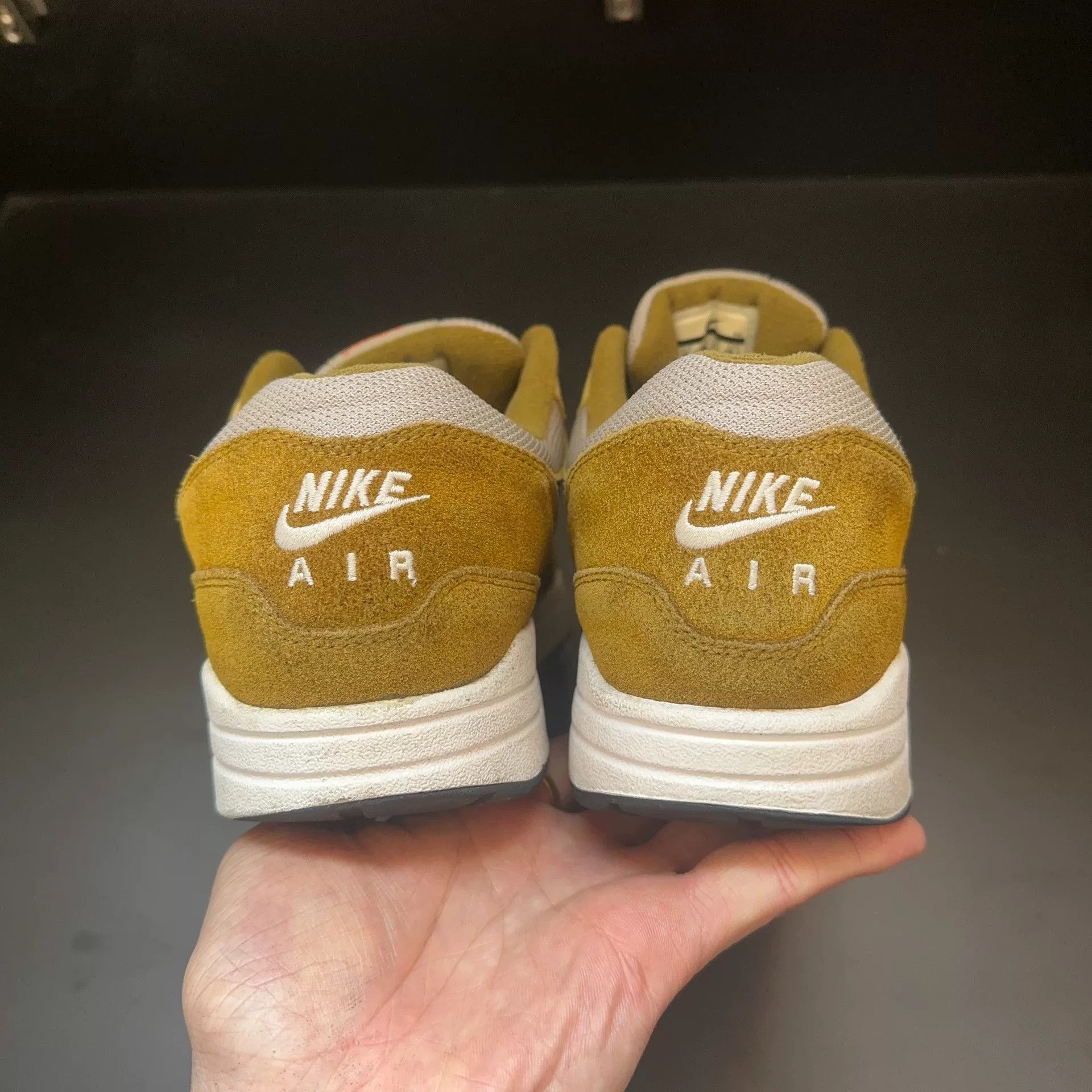 Nike Nike Yellow Lowtop Sneakers 44.5 Men Size US 11 / EU 44 - 3 Thumbnail