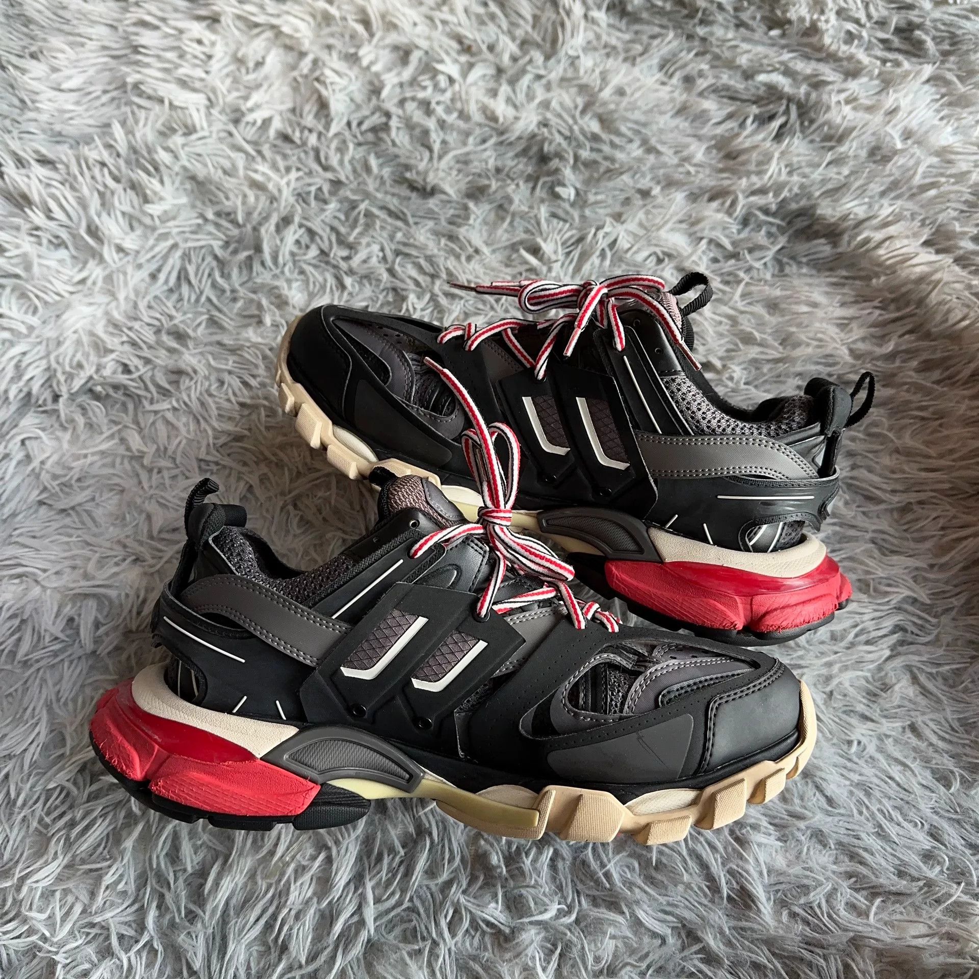 Balenciaga Balenciaga Black Lowtop Sneakers 41 Men Size US 8.5 / EU 41-42 - 6 Thumbnail