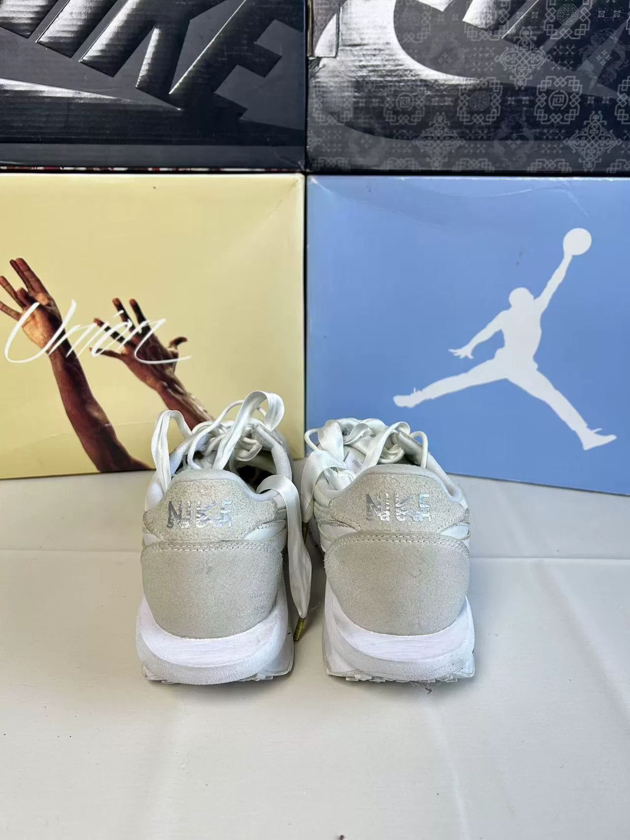 Nike Nike SACAI White Lowtop Sneakers 42 Men Size US 9 / EU 42 - 3 Thumbnail