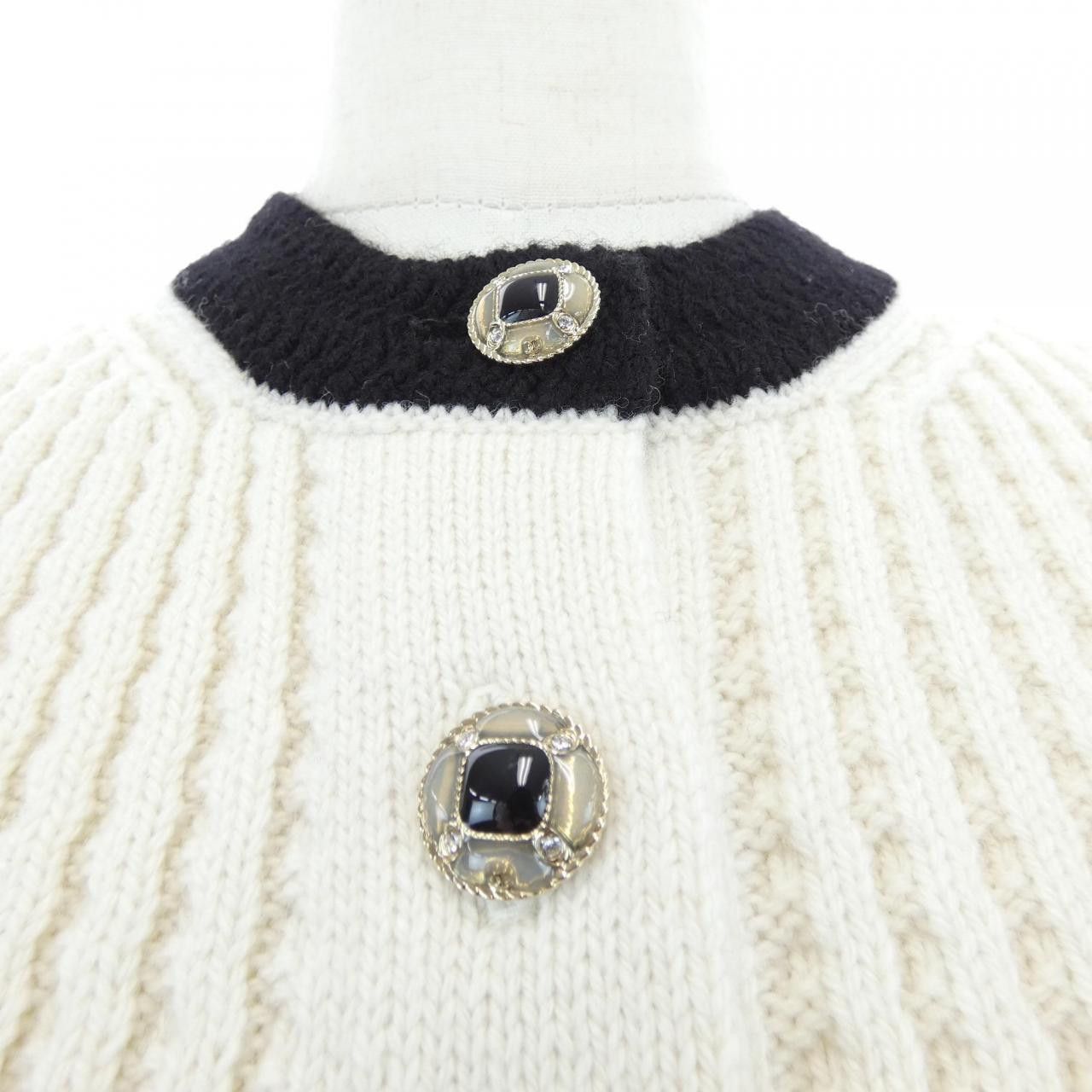 Chanel Chanel Chanel COCO NEIGE Collarless Jacket Textile Outerwear P79691K1158925N DUTY FREE for USA Size ONE SIZE - 6 Thumbnail