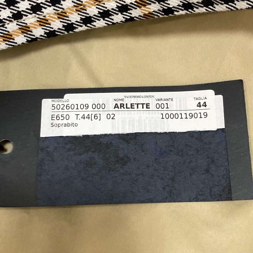 Max Mara Max Mara Weekend Max Mara Reversible Coat Textile Outerwear DUTY FREE for USA Size ONE SIZE - 14 Thumbnail