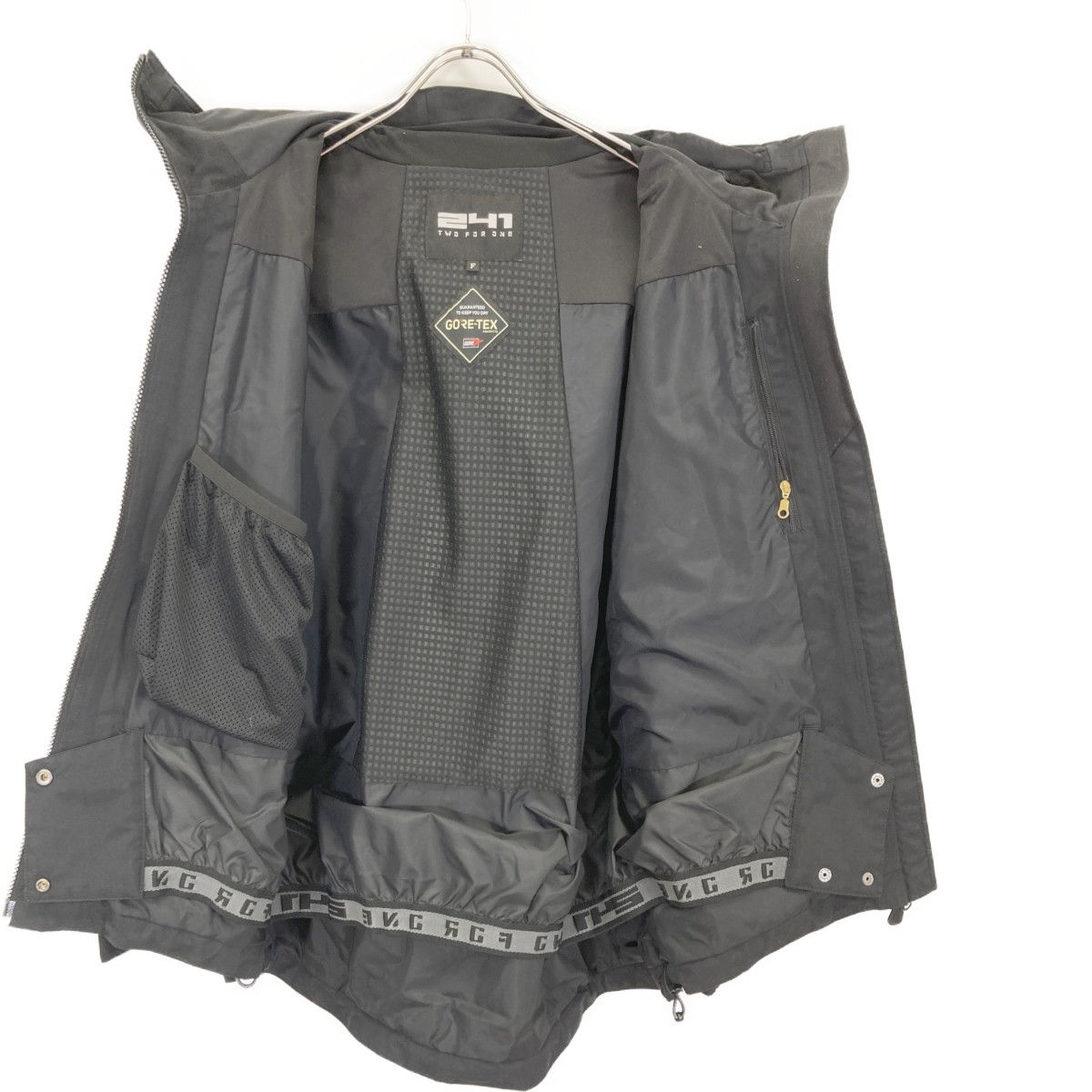Other Other 241 MB1960 GORE-TEX Mountain Jacket Textile Outerwear MB1960 DUTY FREE for USA Size ONE SIZE - 3 Thumbnail