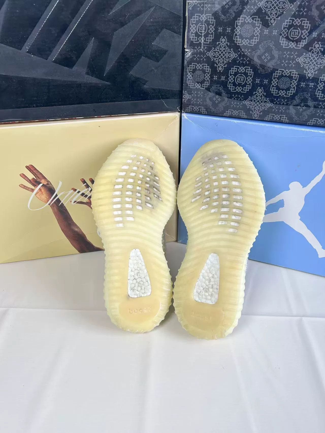 Yeezy Yeezy Lowtop Sneakers 39 Men Size US 6.5 / EU 39-40 - 3 Thumbnail
