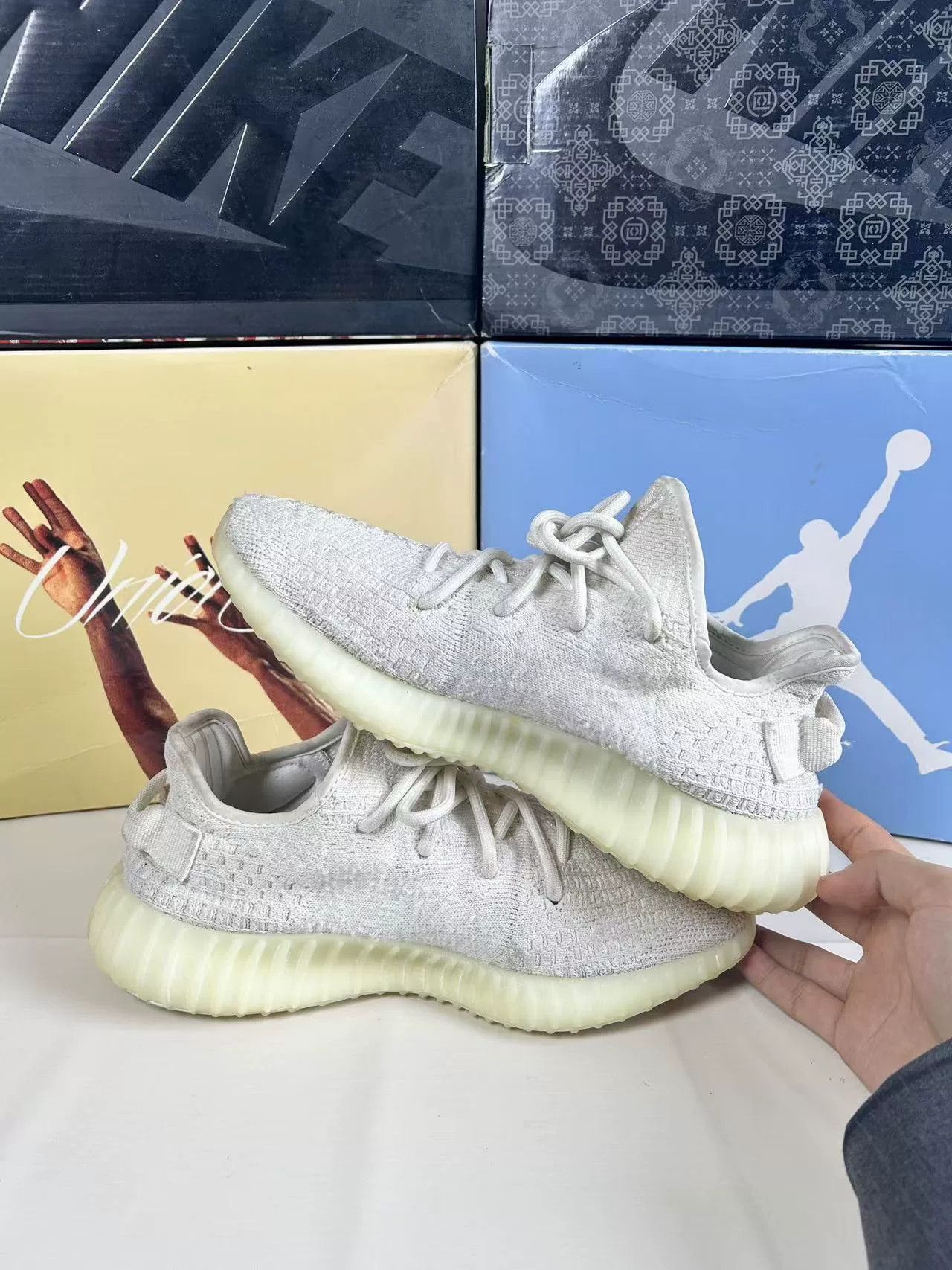 Yeezy Yeezy Lowtop Sneakers 39 Men Size US 6.5 / EU 39-40 - 5 Thumbnail
